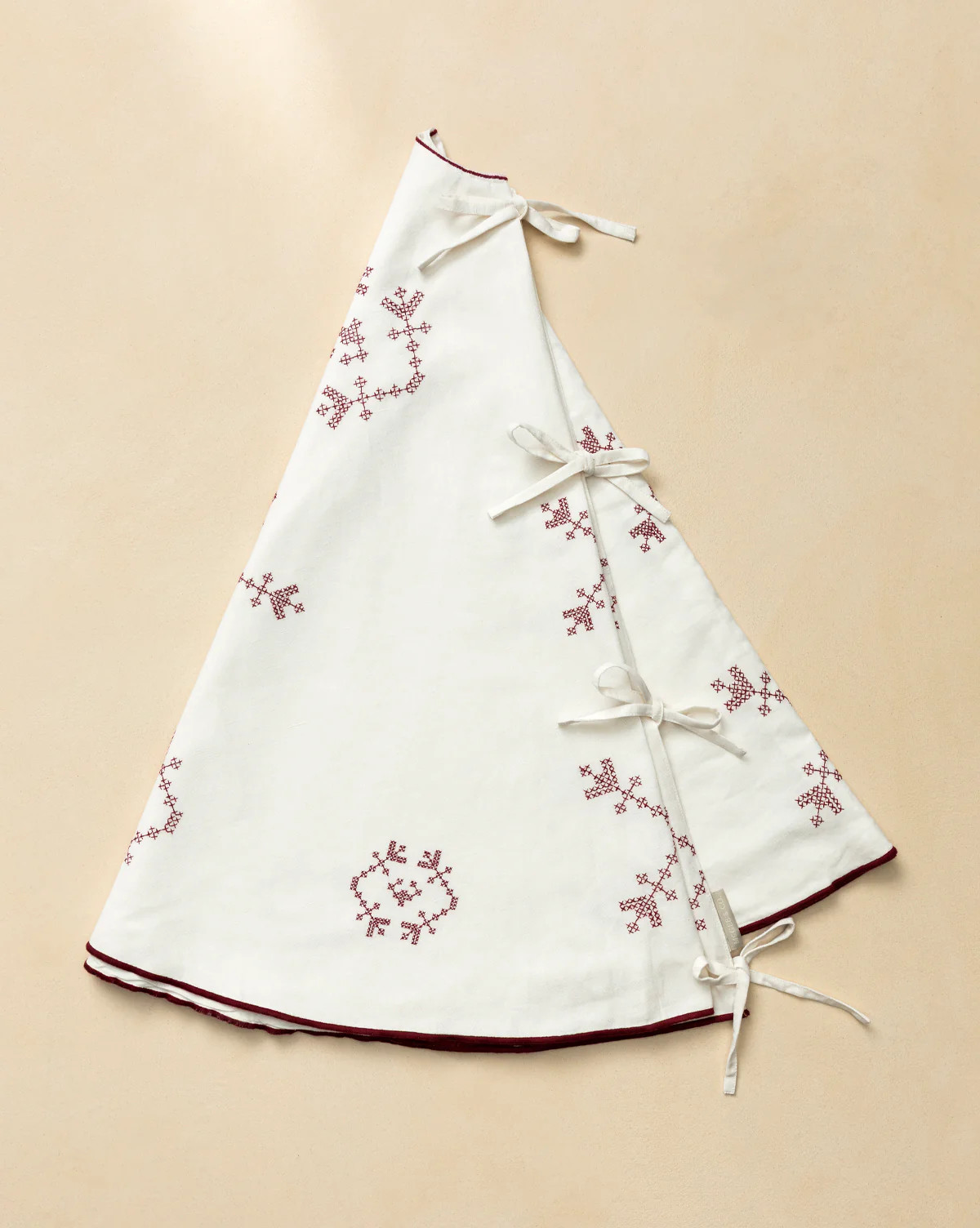 McCallister Tree Skirt | McGee & Co. (US)