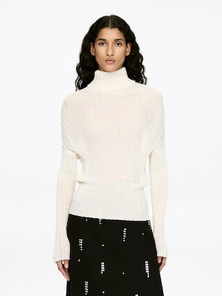 Geripptes Oberteil mit Rollkragen – Cremeweiß – ARKET DE | Arket EU