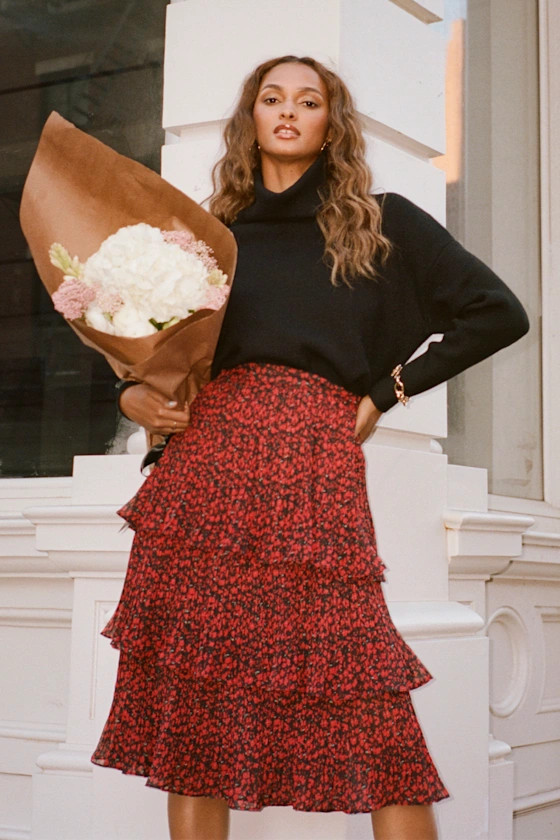 Duarte Black and Red Floral Print Pleated Tiered Midi Skirt | Lulus (US)