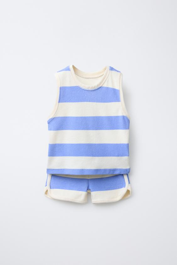 STRIPED TOWEL T-SHIRT AND BERMUDA JOGGING SET | Zara US