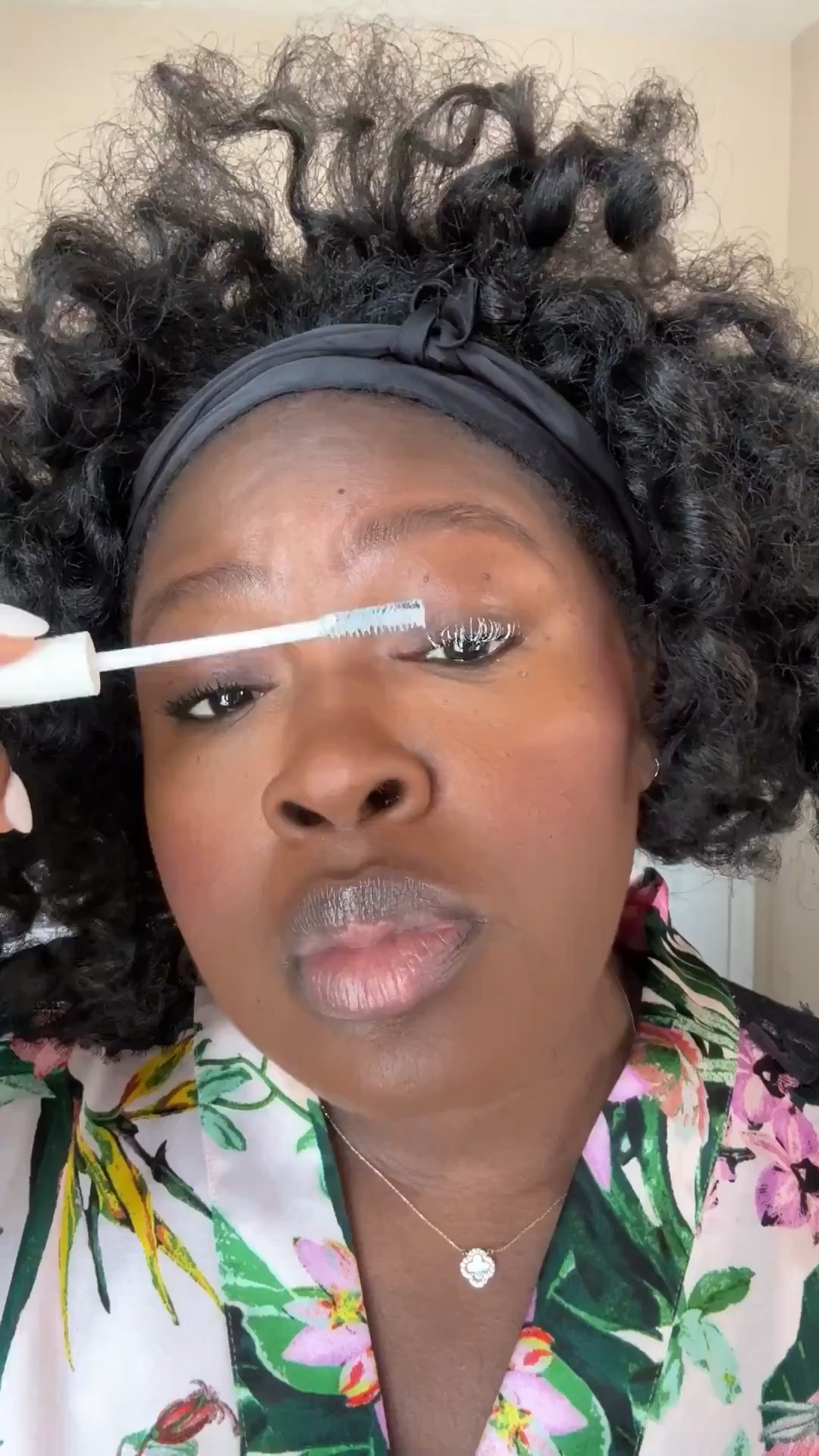I didn’t realize how much a lash primer mattered until now. I also love that it helps hold the curl while making my lashes feel softer instead of crunchy by the end of the day. #BeautyFinds #LashPrimer #MakeupRoutine #SoftGlam #EverydayMakeup #MascaraHack #SephoraFinds #BeautyFavorites #LTKbeauty #MakeupEssentials

#LTKgrwm #LTKBeauty #LTKmomlife
