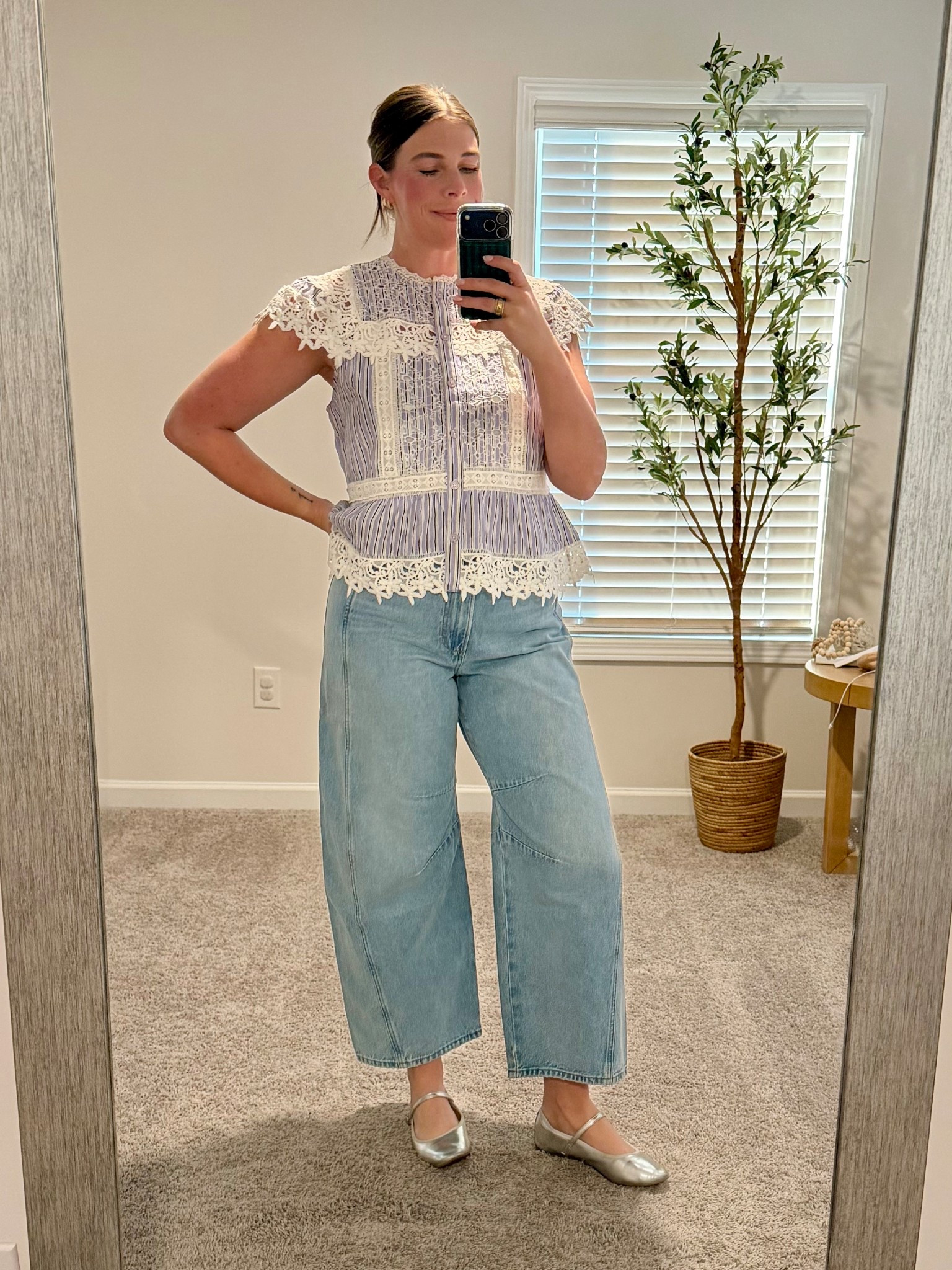 This top is ADORABLE for spring. I’m obsessed. The detailing is gorgeous! 

#LTKootd #LTKTall #LTKMidsize