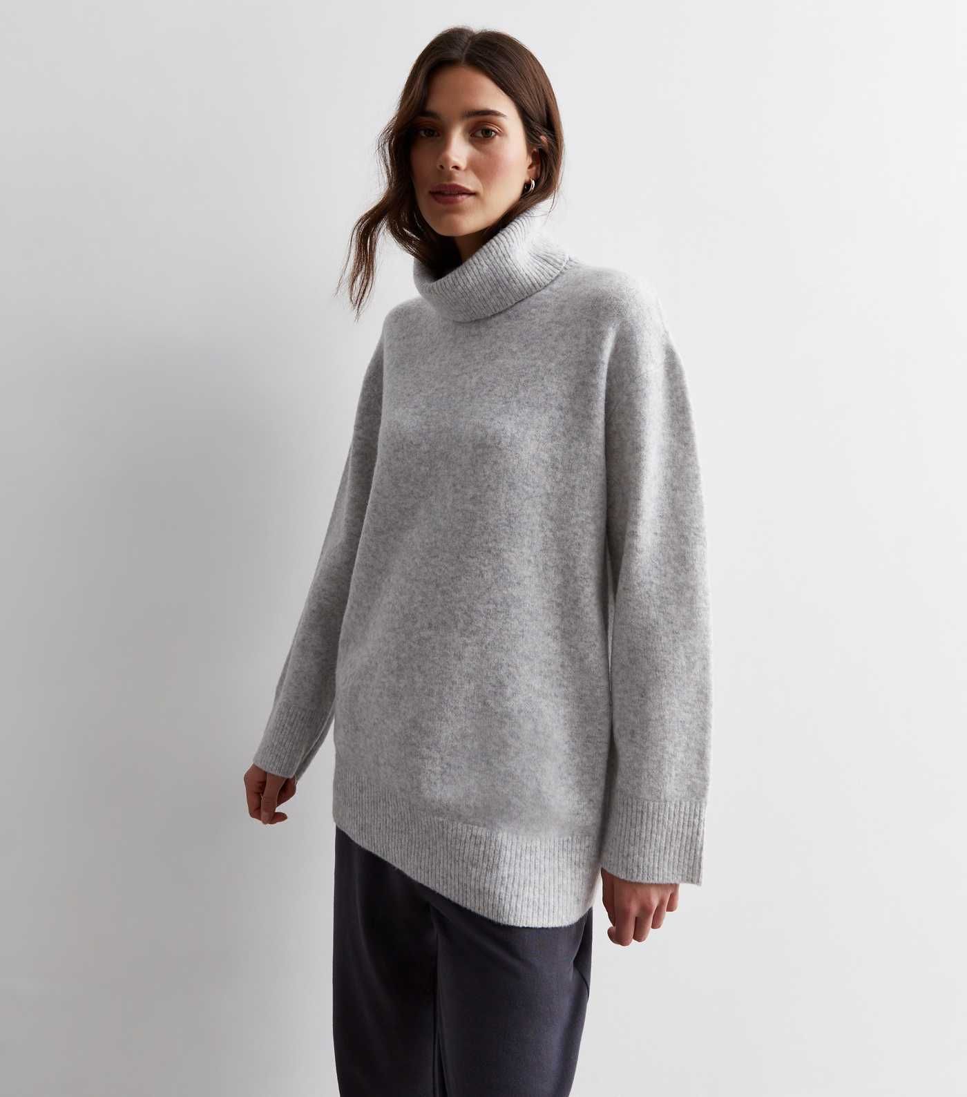 Pale Grey Knit Roll Neck Longline Jumper
						
						Add to Saved Items
						Remove from Saved ... | New Look (UK)