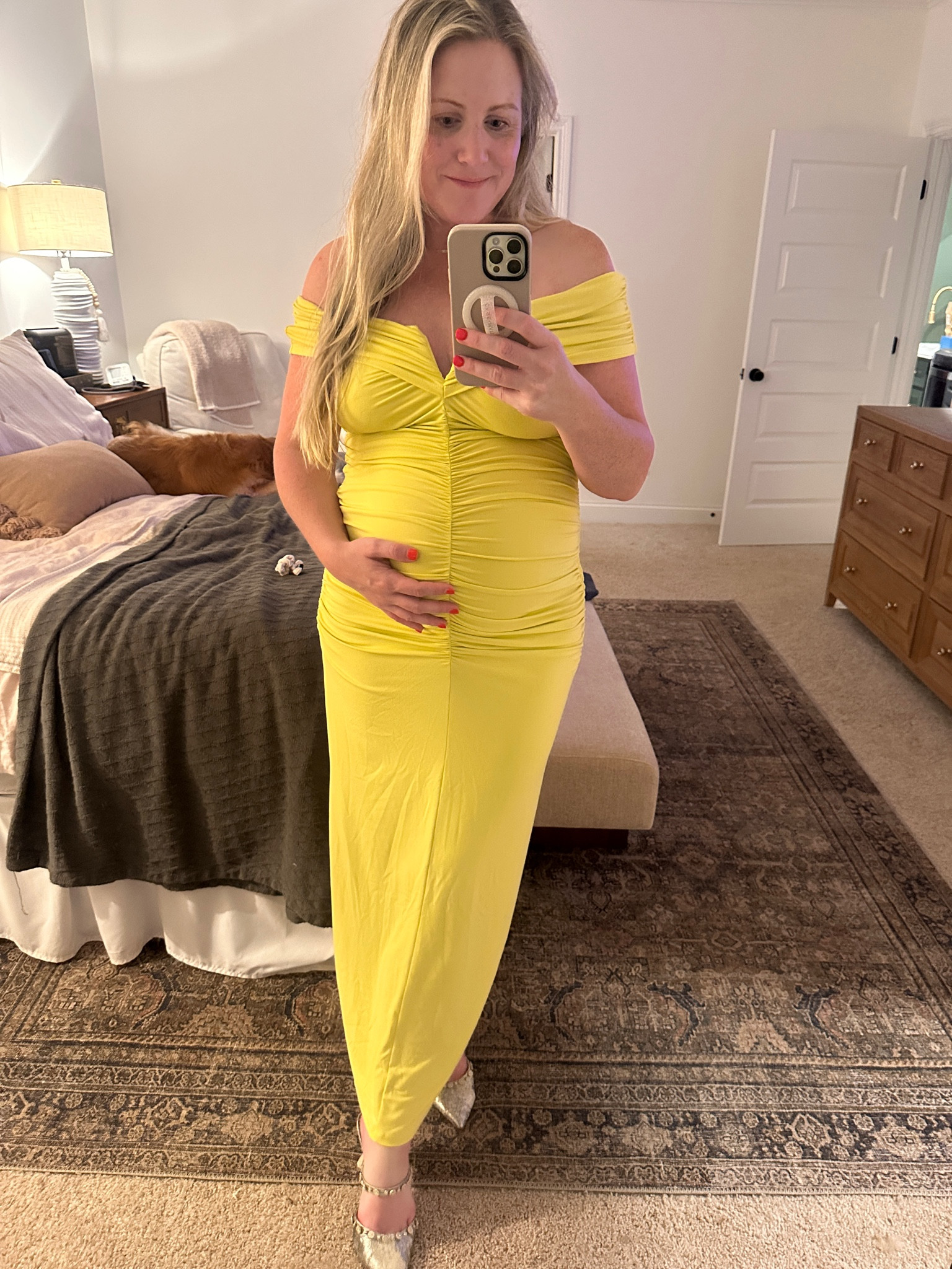 Non maternity dress that’s perfect for a wedding or baby shower. Hugs in all the right places. 💛



#LTKWedding #LTKBaby #LTKBump