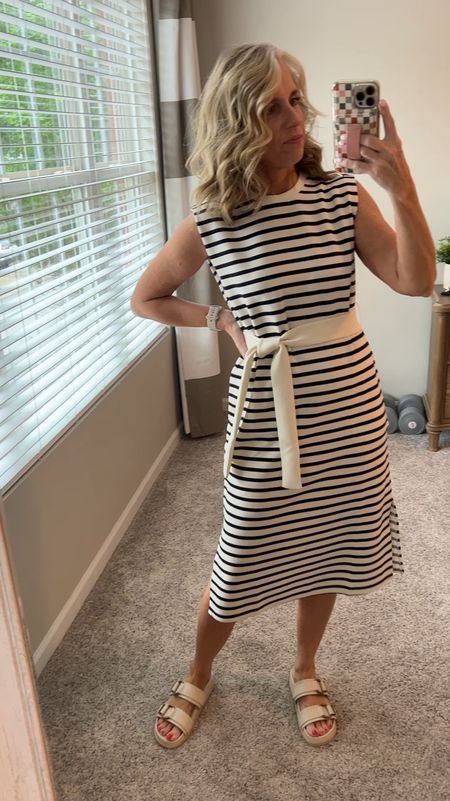 Another one that’s a new release AND 40% off today at Spanx!!! 
Wearing a small 

#LTKTravel #LTKFindsUnder100 #LTKOver40