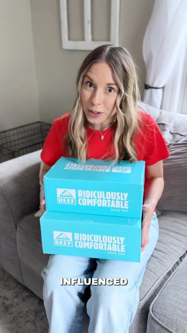I’ve been on the hunt for shoes that don’t make my feet regret every life decision 2 hours into my work day 😂 so when I kept hearing about @reef sandals… I caved.
Unboxing these today and I’m officially putting them to the stylist/mom life test 🫶🏼 👏🏼 
I’ll update my thoughts another day! 
#hairstylist #momlife #comfort #comfystyle #momcreator