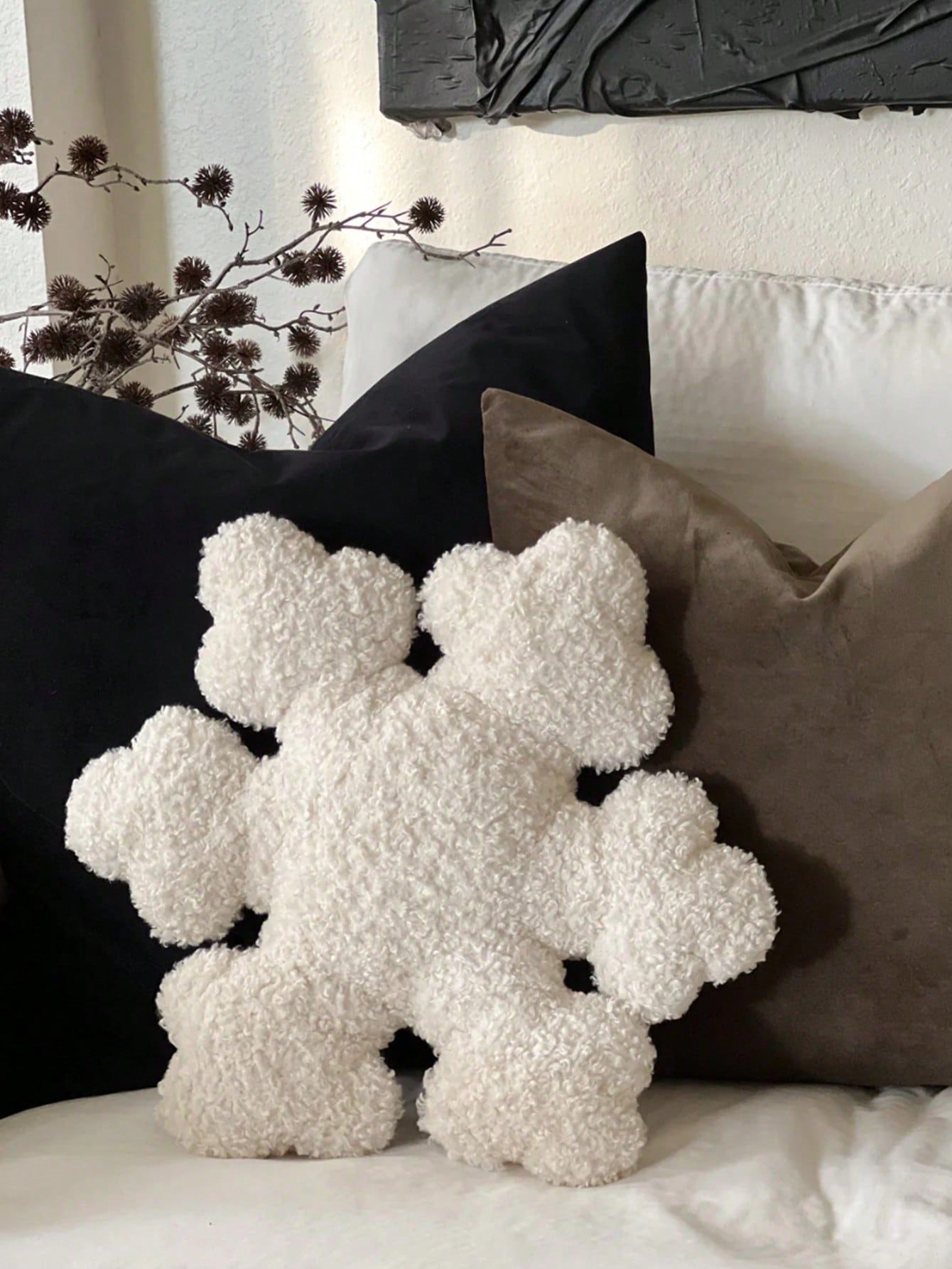 1pc Christmas Snowflake Shaped Pillow (with Pillow Core) | SHEIN