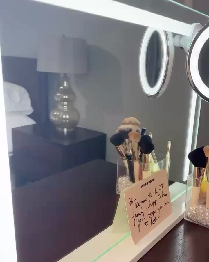 Jones Road Beauty sent me the miracle balm in shade “flushed” and the mascara…I’m OBSESSED! The clean ingredients and universal shades are the perfect way to accentuate my natural features. 💖 Definitely check them out!

#LTKStyleTip #LTKBeauty