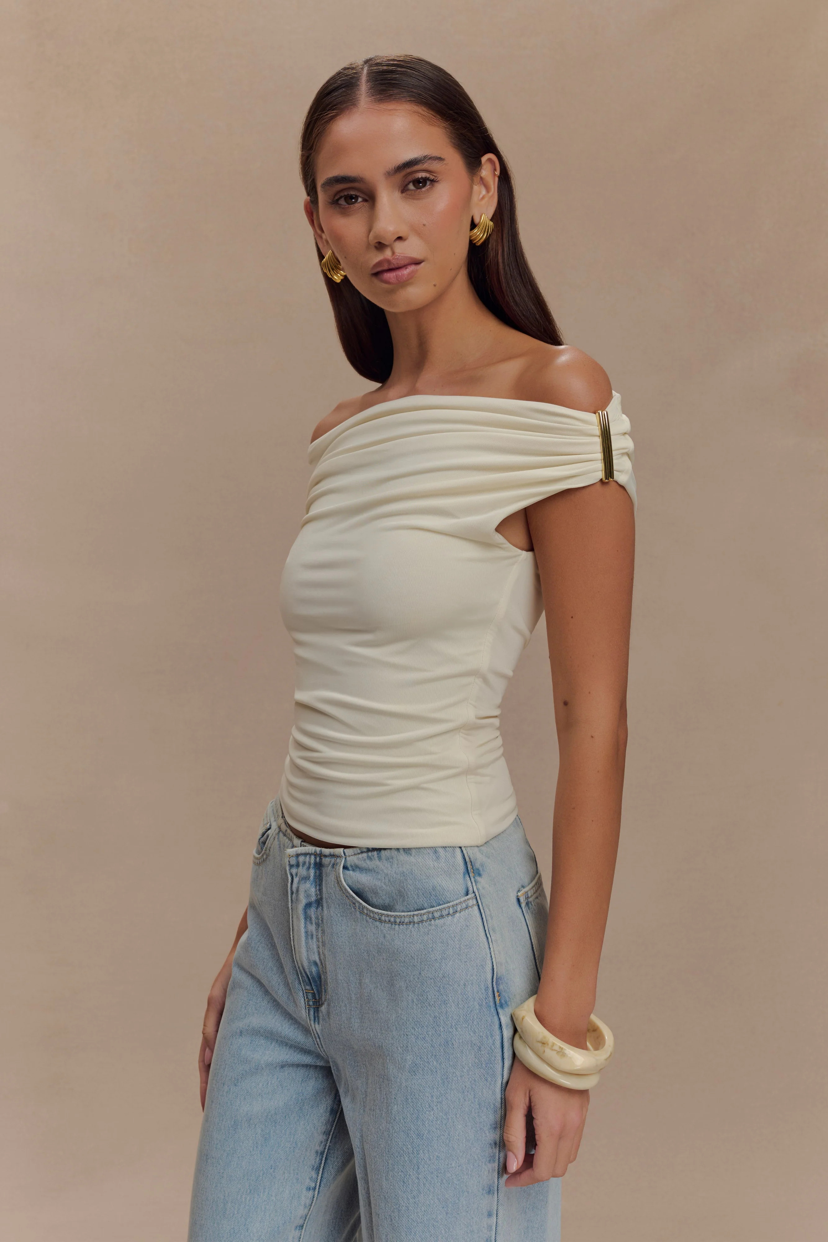 Slinky Top With Hardware - Ivory | MESHKI US