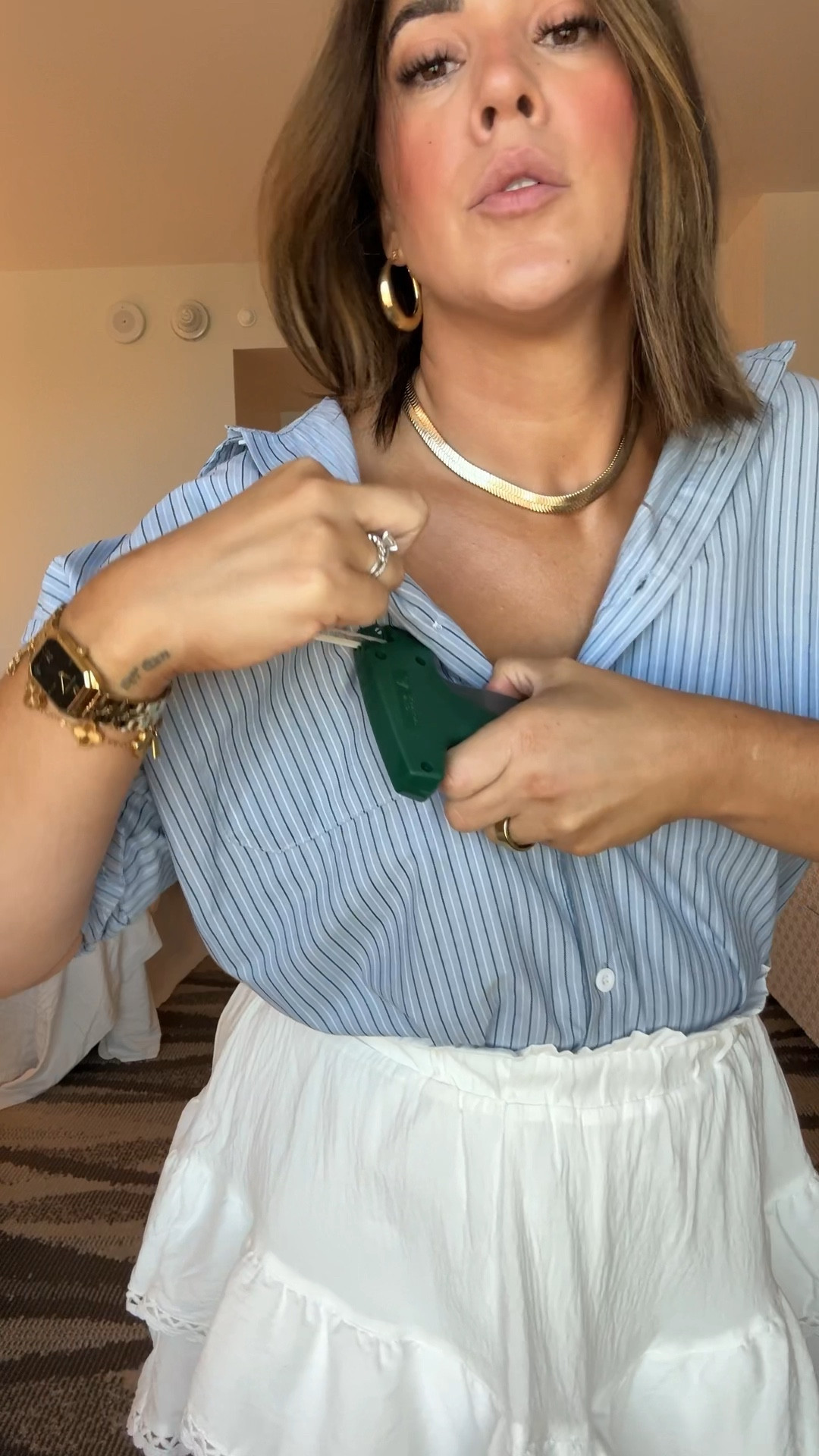 This stitch gun is a must have! 

#LTKxPrimeDay #LTKWorkwear #LTKVideo