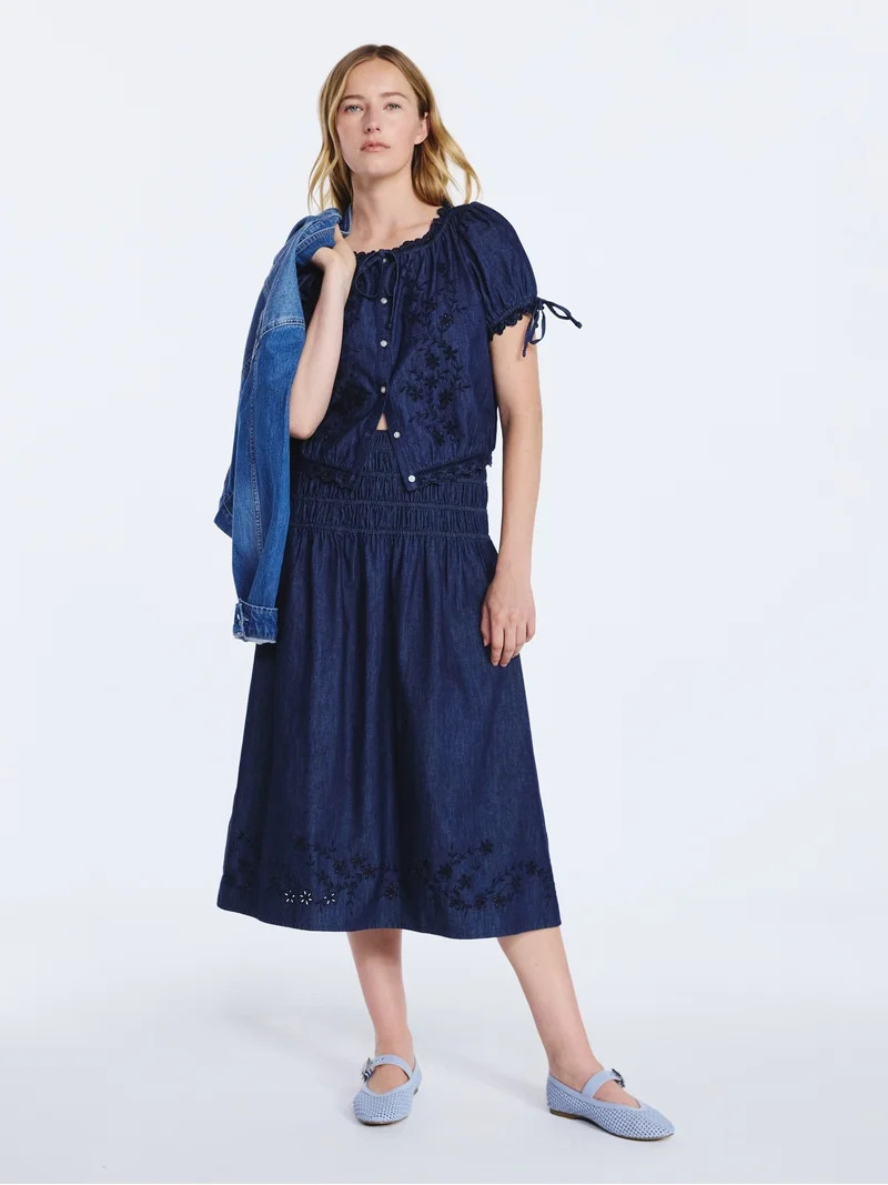 Free Assembly Women's and Women's Plus Embroidered Cropped Cotton Top with Short Sleeves, Sizes-X... | Walmart (US)