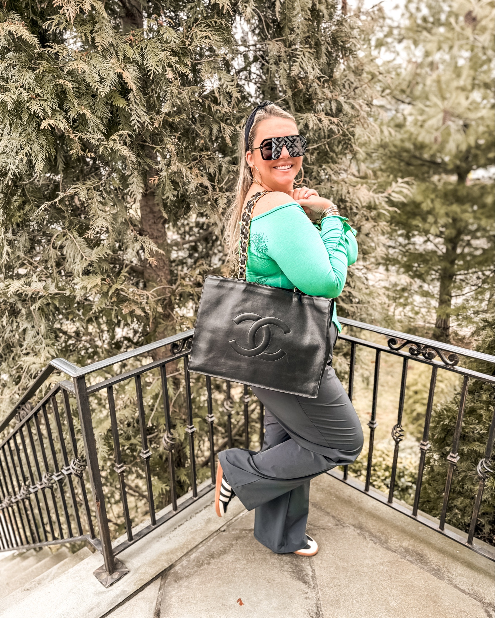 Large in the pants ❤️

#LTKfindsunder50 #LTKstyletip #LTKmidsize