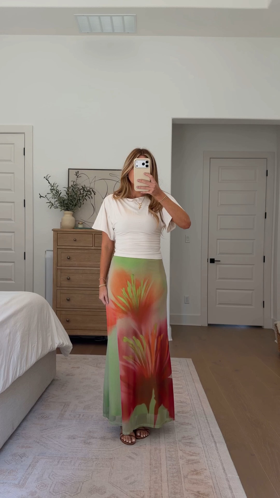 top: xxs // skirt: small