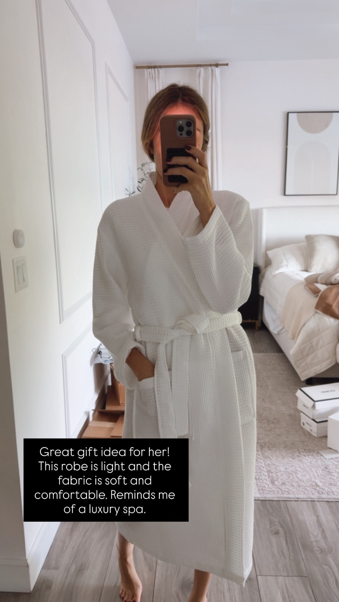 Here is a great gift ideas for her. This robe has light and breathable fabric. Reminds me so much of a luxury spa! Love the length and how it has pockets!

@onequince #quincepartner

#LTKGiftGuide #LTKHoliday #LTKU
