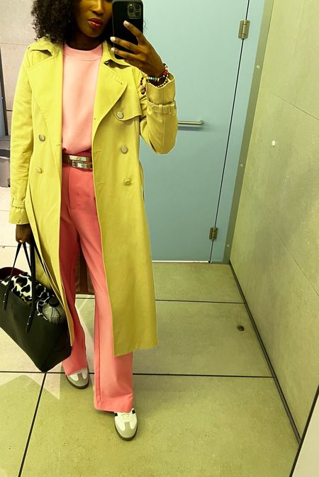 First day wearing a Trench coat in 2024.
Casual colourful office -work from a cafe look
Sweatshirt and pink trouser is from Zara 

Linking some of my favourite trench coat find 
Wearing a size 1 in coat … purchased last year and still wearing it 
Quality 10/10

#LTKstyletip #LTKshoecrush #LTKworkwear
