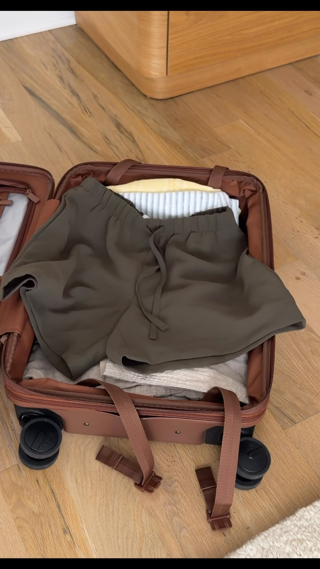 What I packed for our weekend beach vacation! 

Petite style, petite fashion, mom outfit, mom style, petite pants, petite outfit ideas, petite outfits, best pants for petite, petite denim, spring style, spring outfits, beach outfits, vacation outfits, suitcase, packing list, packing items, beis luggage 

Travel, packing list, beach trip 

#LTKSeasonal #LTKTravel #LTKPetite