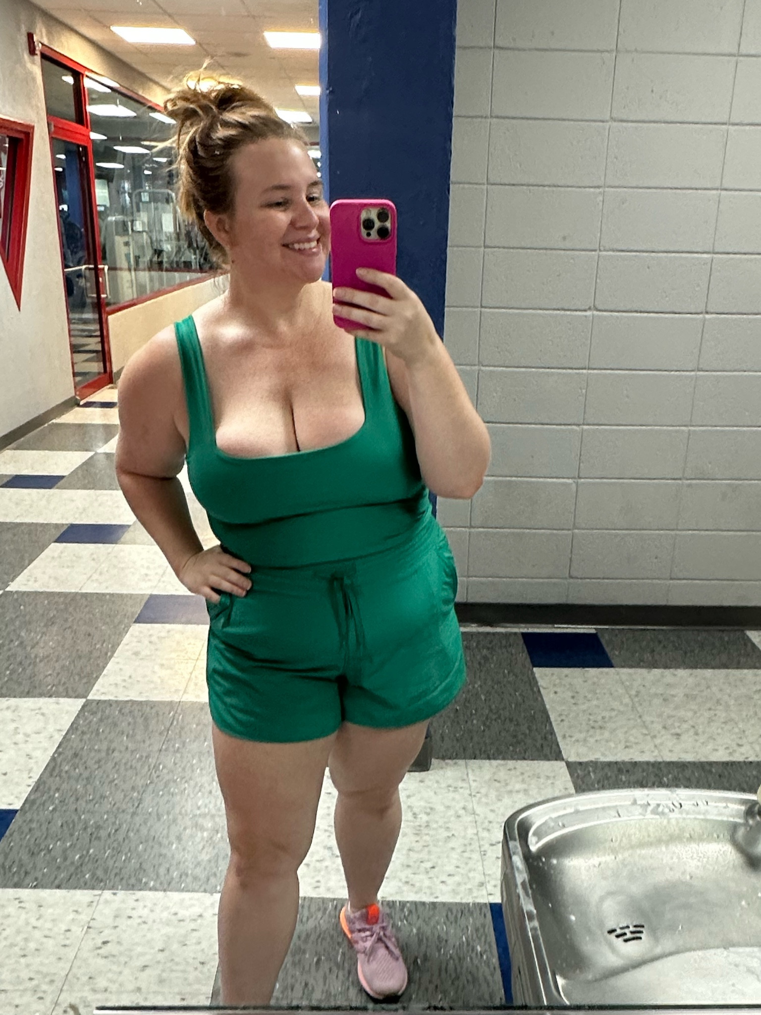 Matching midsize workout set #abercrombie 

#LTKmidsize #LTKfitness #LTKcurves
