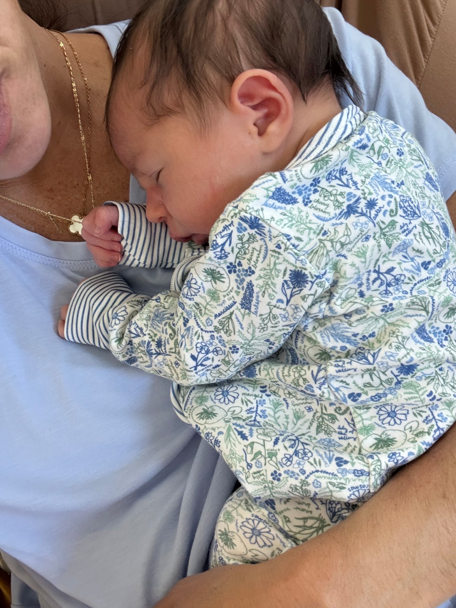 Baby onesie comes in prints for cities, gift ideas 

#LTKFindsUnder50 #LTKBaby #LTKKids