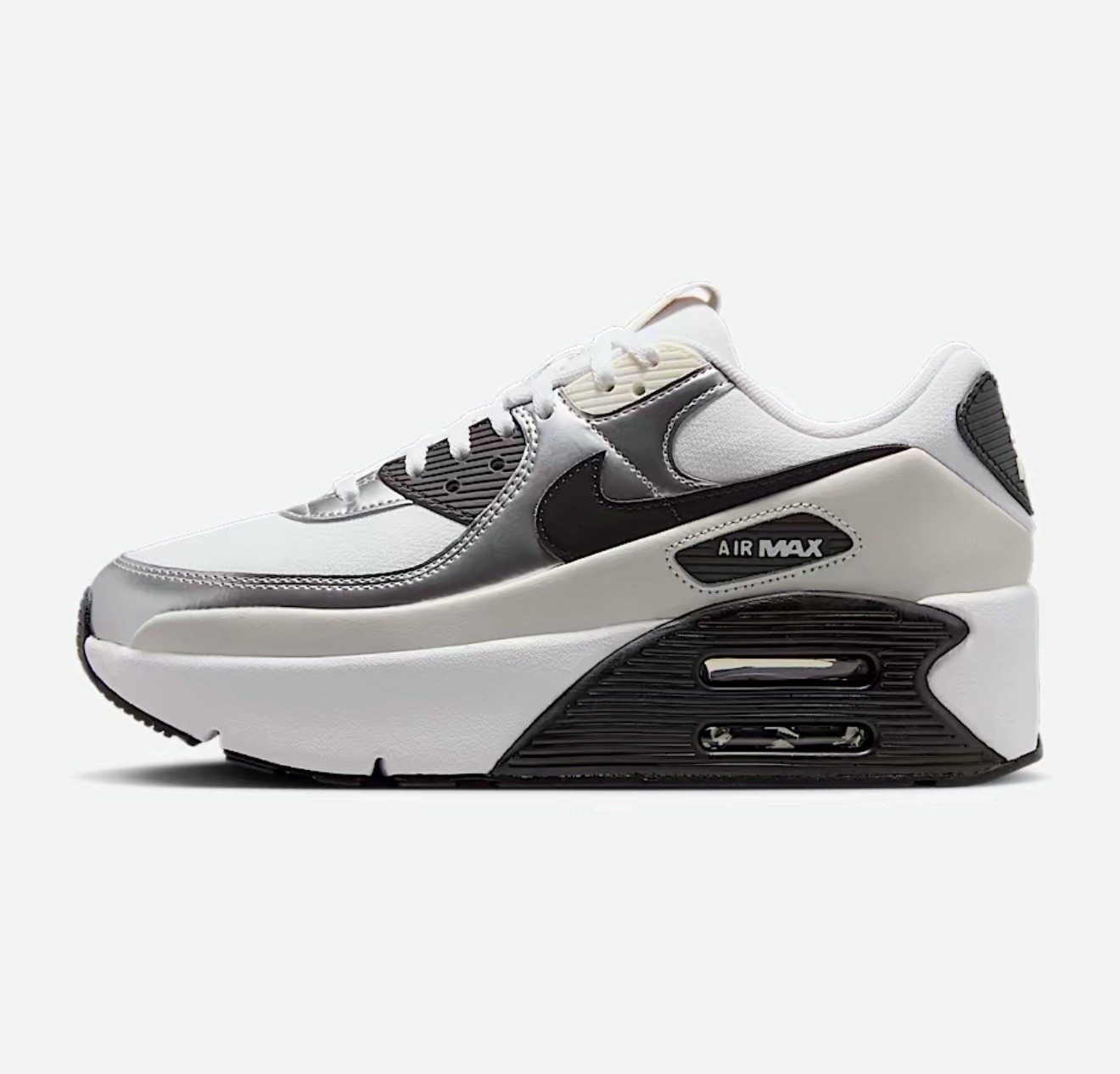 Nike. Lifestyle sneakers. Platform sneakers. Athleisure. Sale.

#LTKActive #LTKShoeCrush #LTKSaleAlert