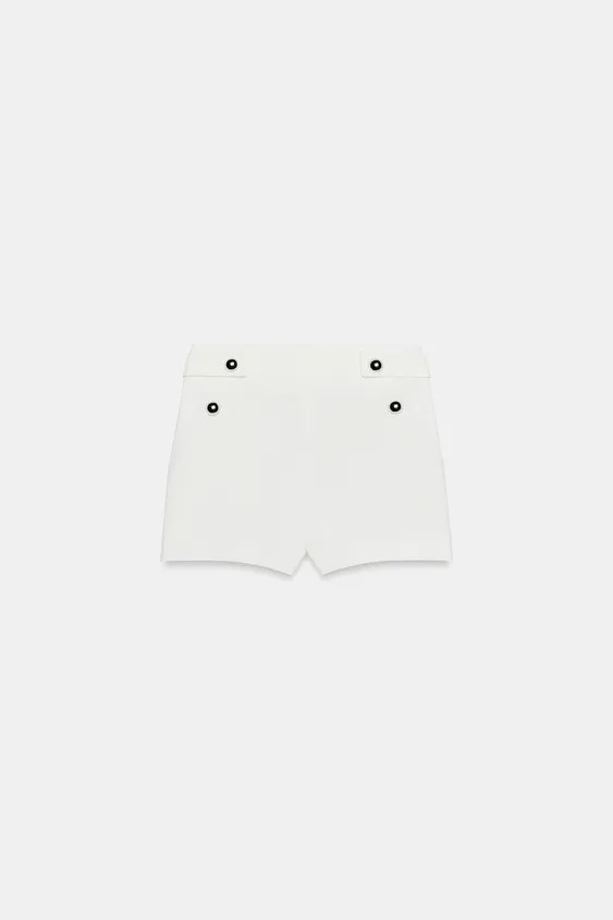 BERMUDASHORTS MIT METALLKN\u00d6PFEN | Zara US