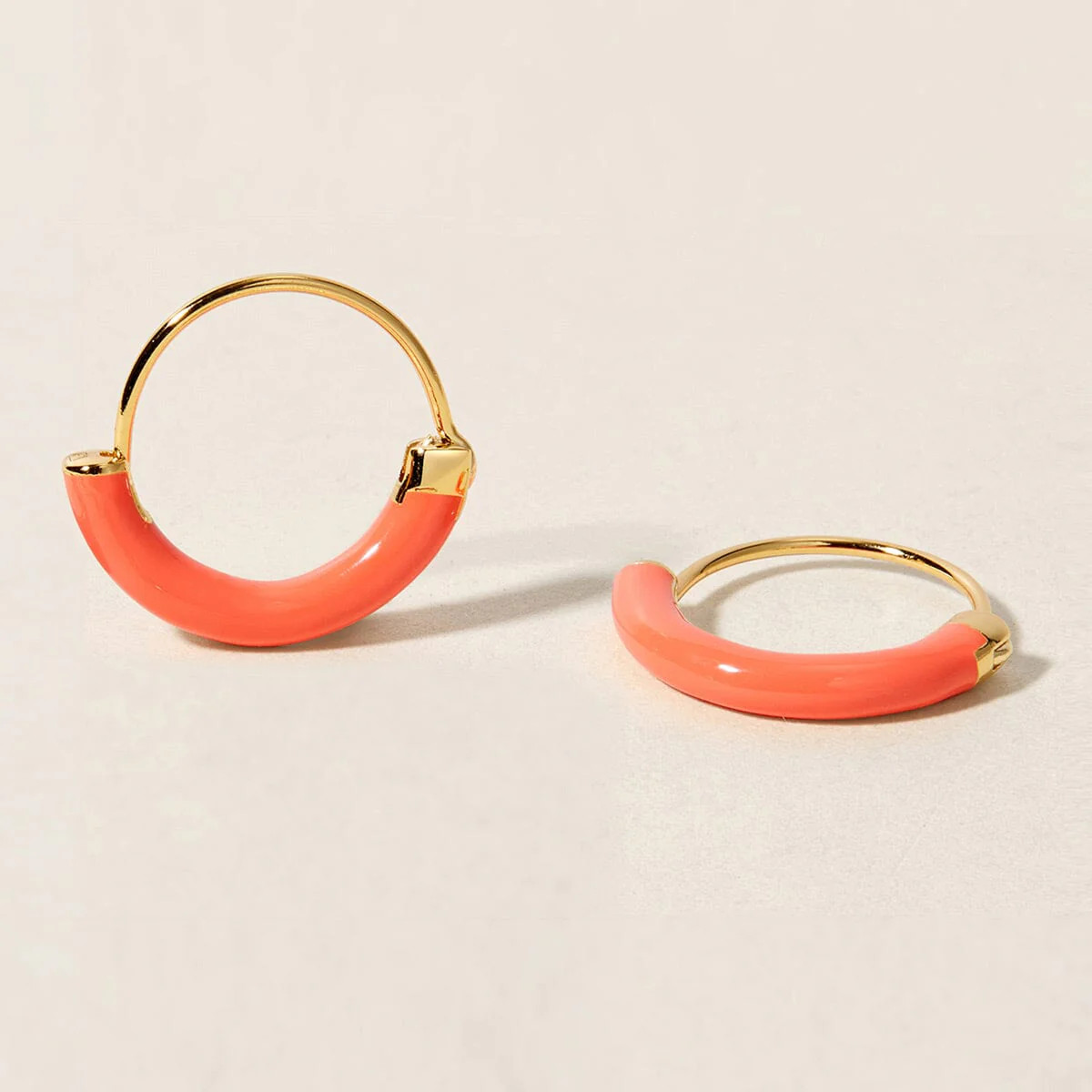 Saz neon peach mini hoops | Adornmonde