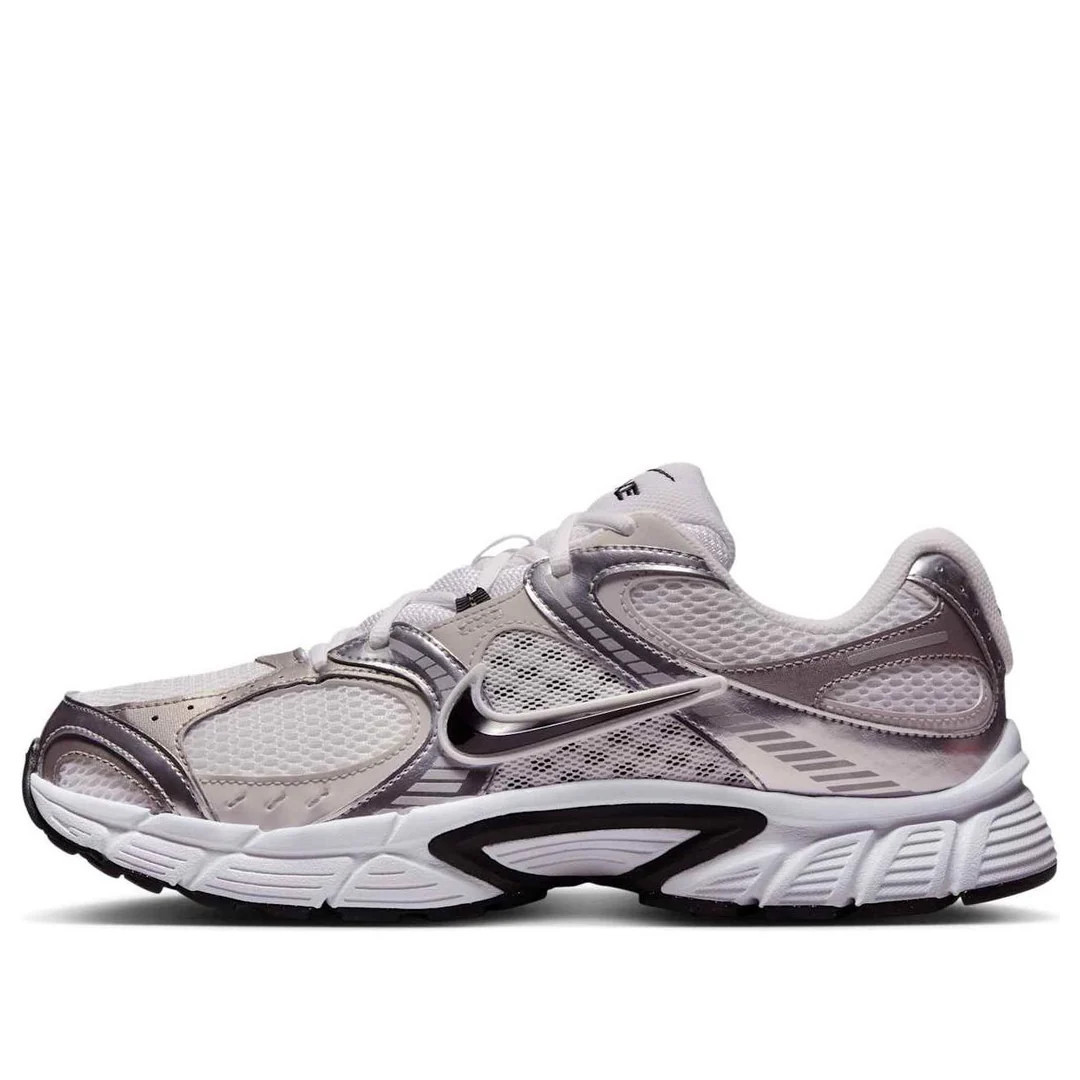 NikeV5 RNR 'Vast Grey' | KICKS CREW