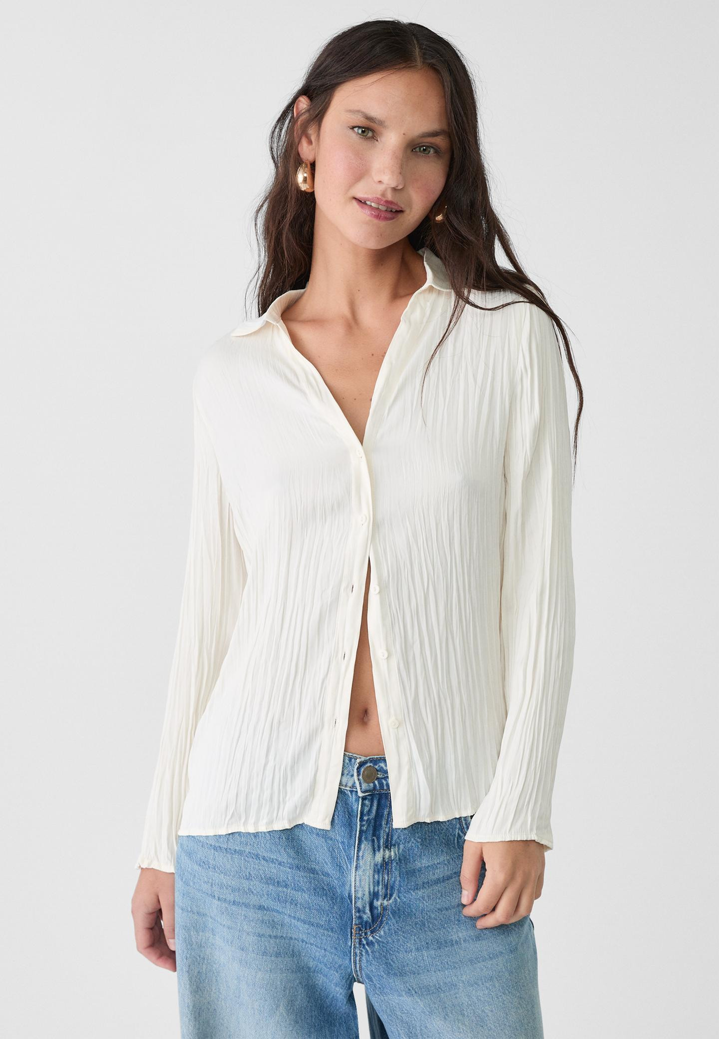 Pleated satin shirt - Women's Shirts & Blouses | Stradivarius United Kingdom | Stradivarius (UK)