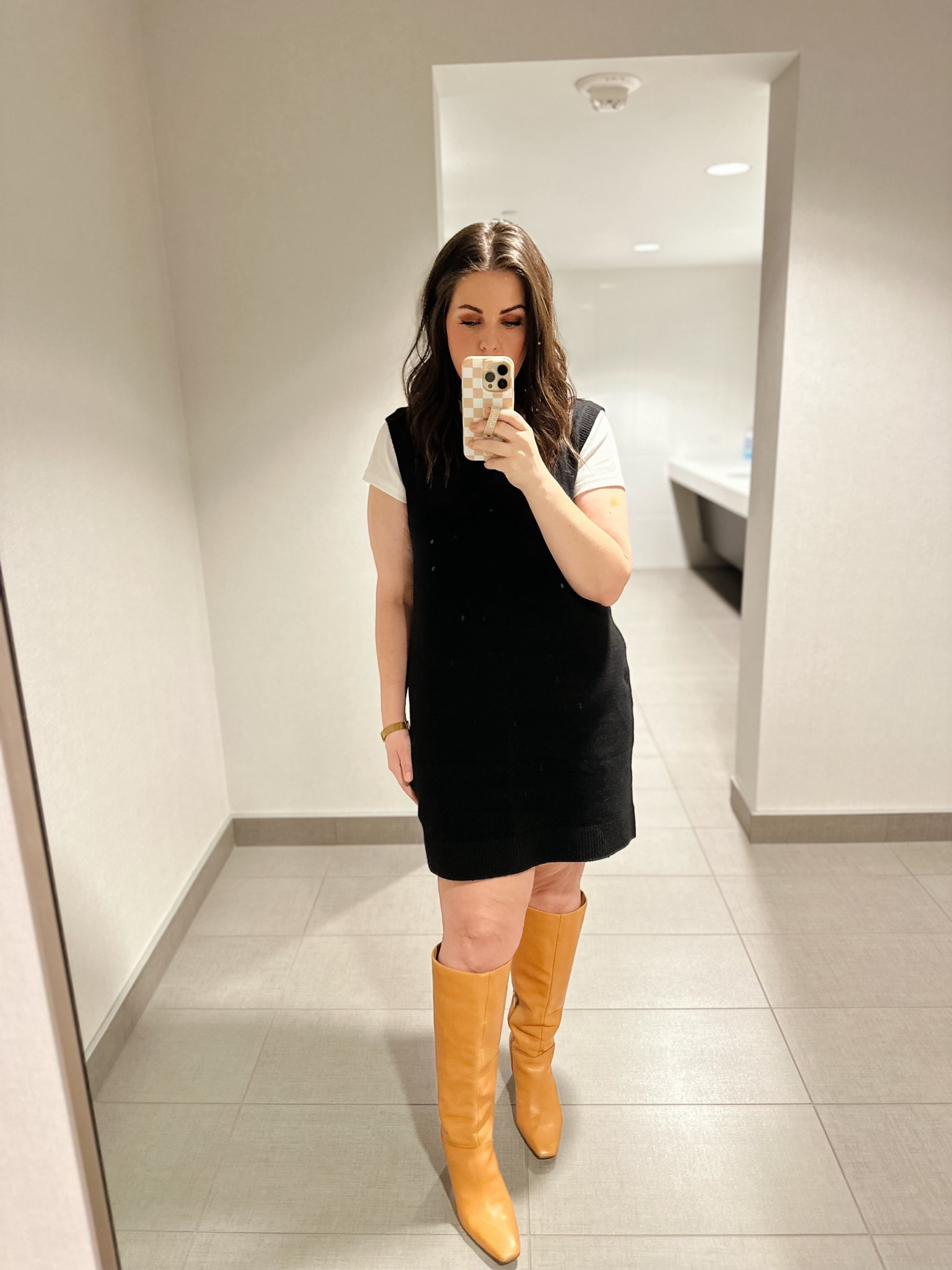 Can we keep 90s fashion forever?

#LTKMidsize #LTKOver40 #LTKFindsUnder50