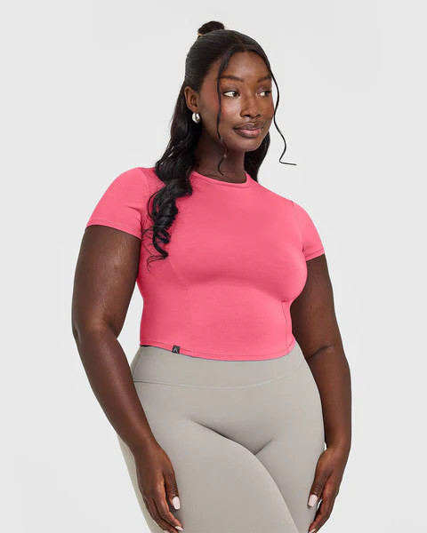 Mellow™ Soft Mid Short Sleeve T-Shirt 
 Velvet Pink | Oner Active (UK / US)