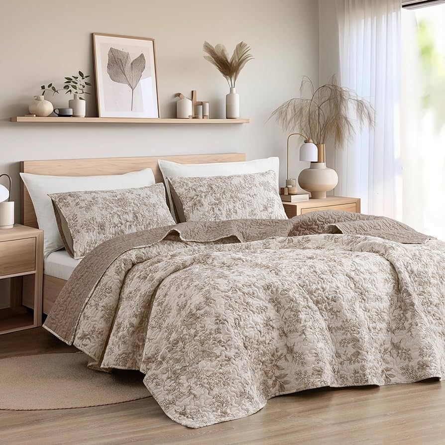 SHALALA Floral Quilt Queen Size,Cotton Quilt Bedding Set for Queen Bed,Lightweight Taupe&White Be... | Amazon (US)