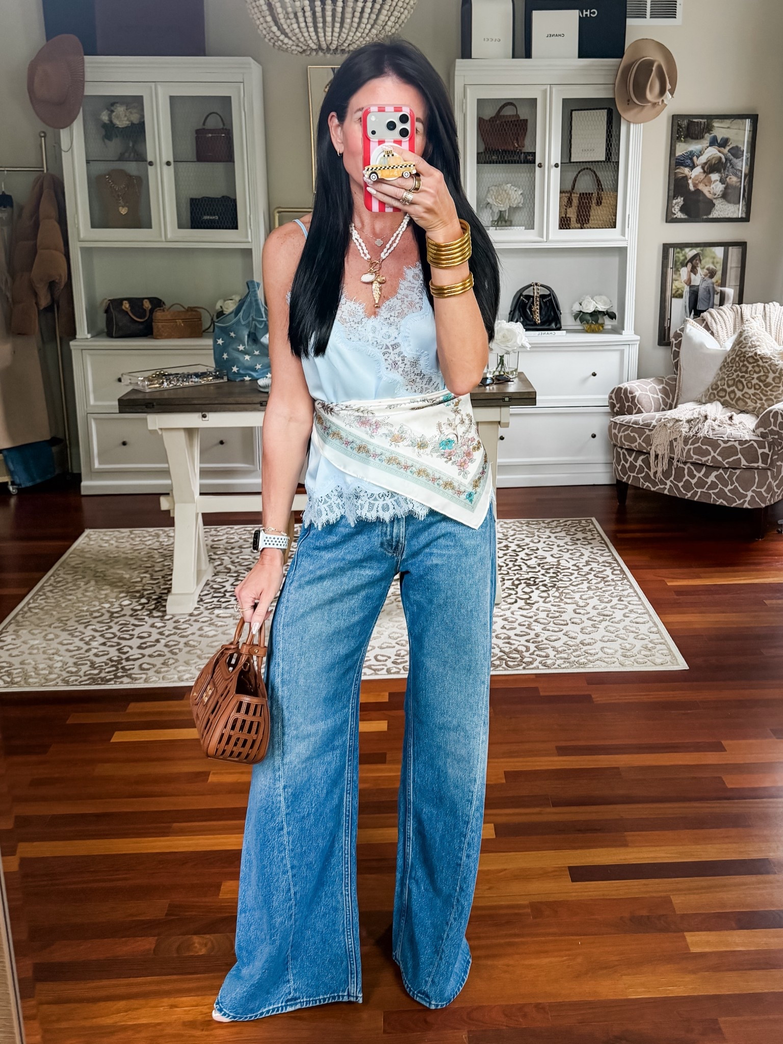 Love how this look came together 👏🏼👏🏼
Small top
25 denim
@Target 

#LTKFestival #LTKgrwm #LTKootd