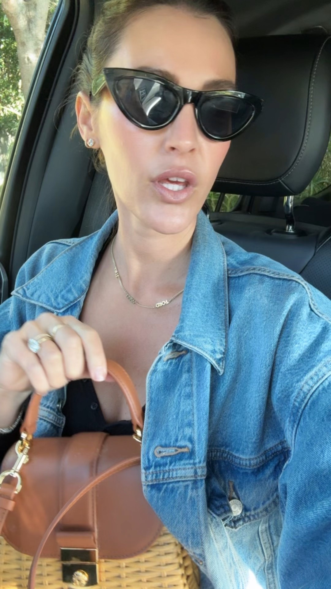 FIT \ going to Pilates outfit!

Straw bag
Sunglasses 
Name necklace 
Jean jacket 

#LTKActive #LTKWatchNow