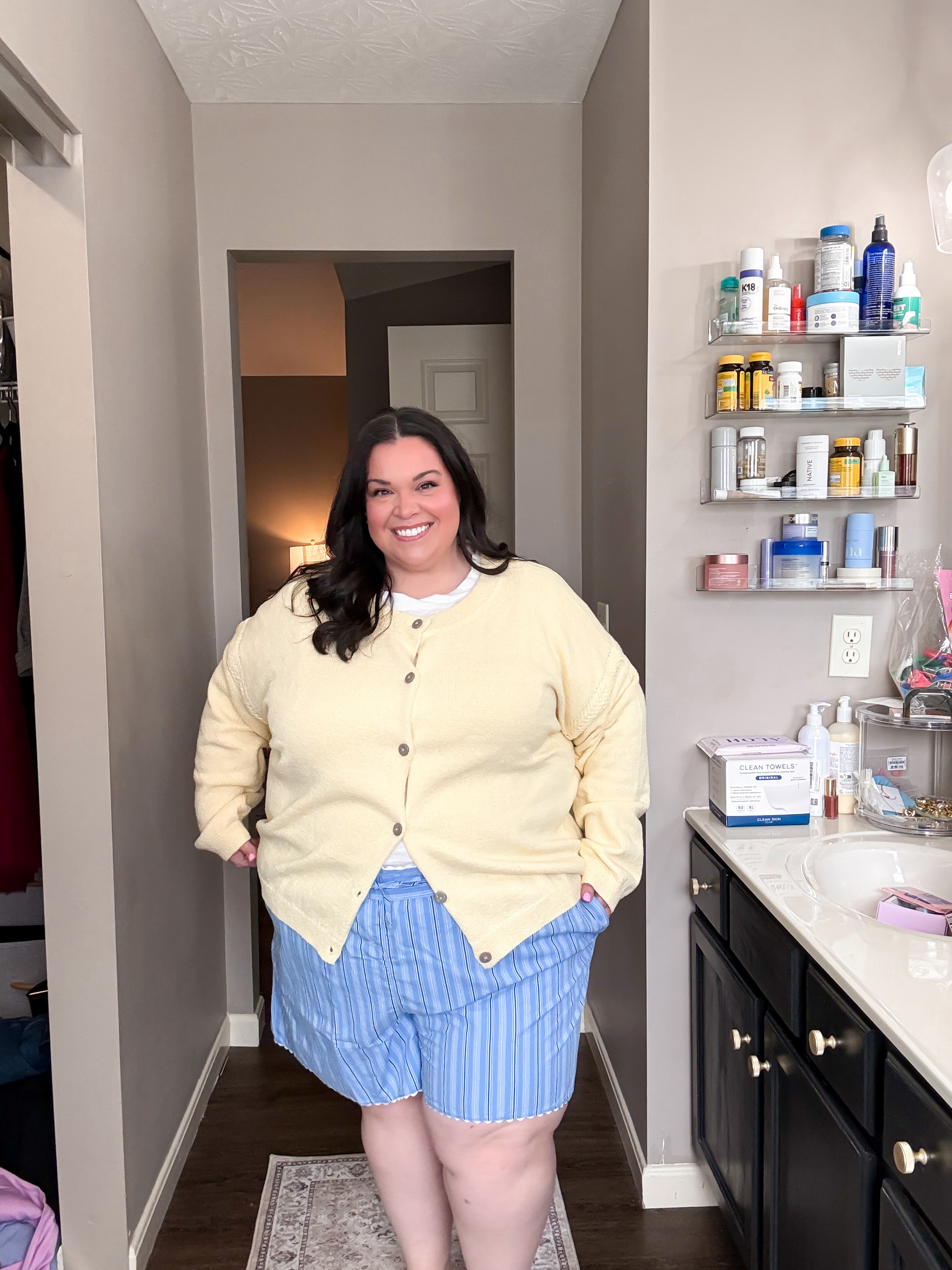 I love a comfy outfit that looks put together !!!!🫶🏼 Perfect for running errands, travel days or even pickup line! 

#LTKSaleAlert #LTKootd #LTKPlusSize