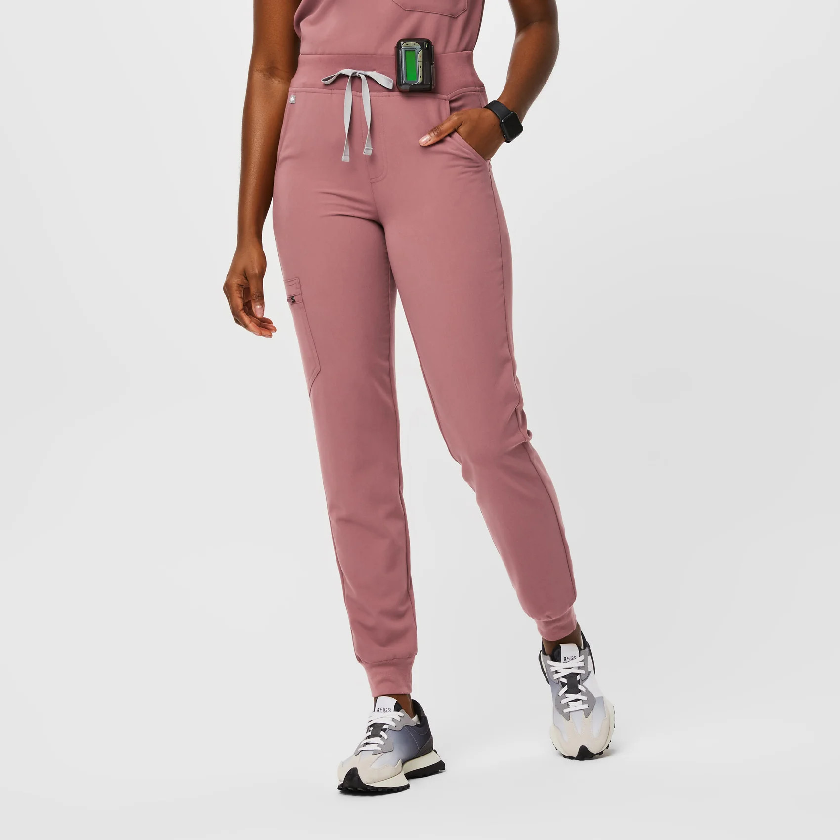 Women’s High Waisted Zamora Jogger Scrub Pants™ - Mauve · FIGS | FIGS