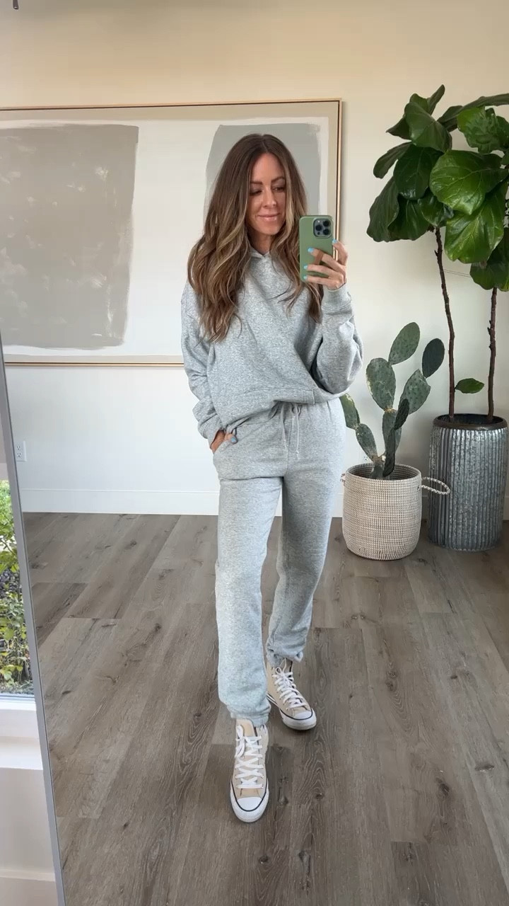 The comfiest sweater set and it’s under $40!! Wearing an xs in both the top and bottoms! 

#LTKSeasonal