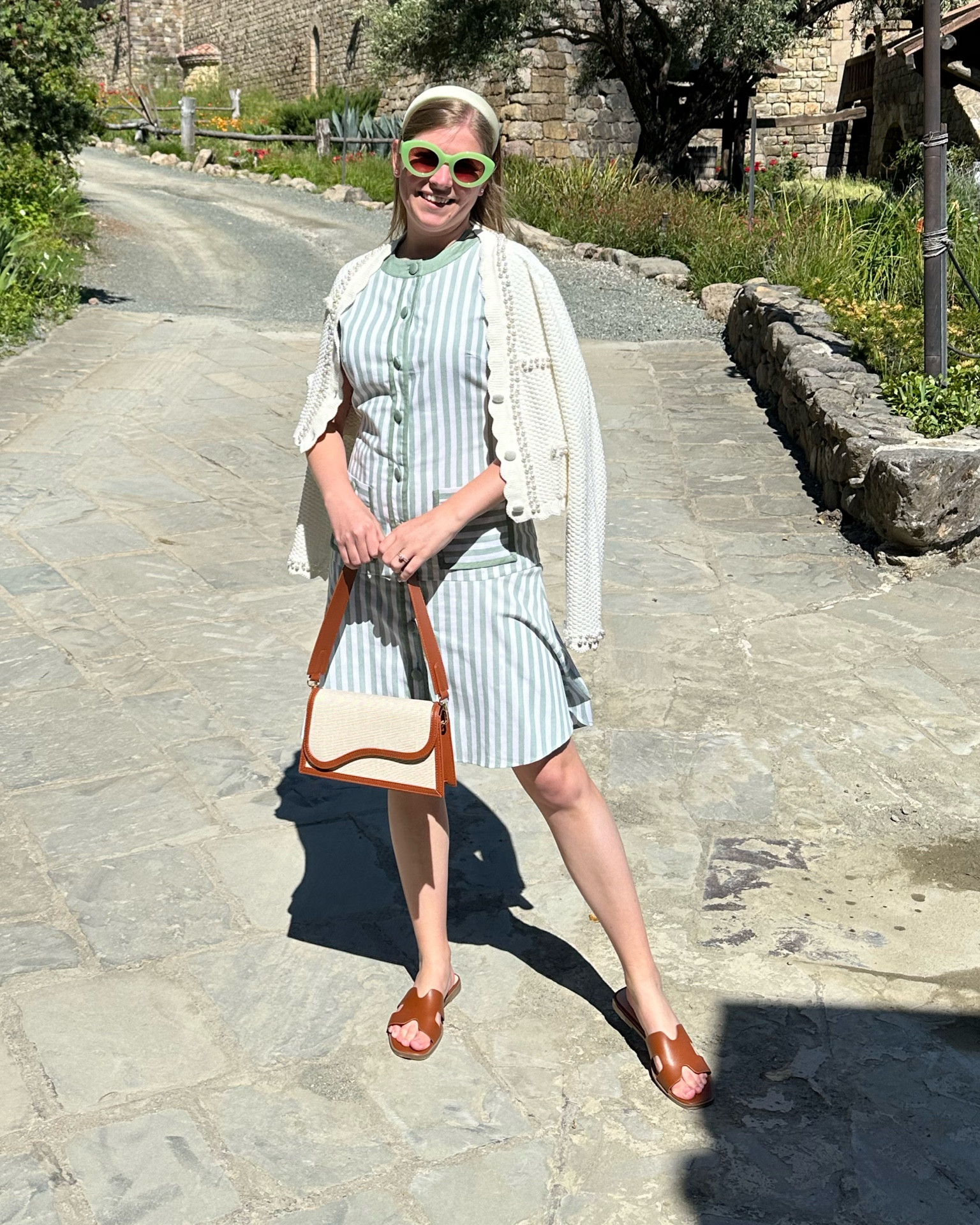 Striped green linen dress with retro palm beach vibes  
