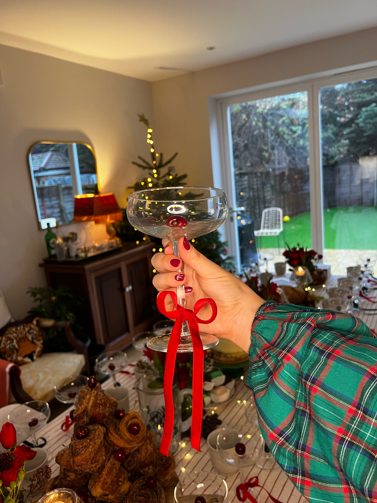 The cutest ribbons for hosting ♥️

#LTKSeasonal #LTKhome #LTKeurope