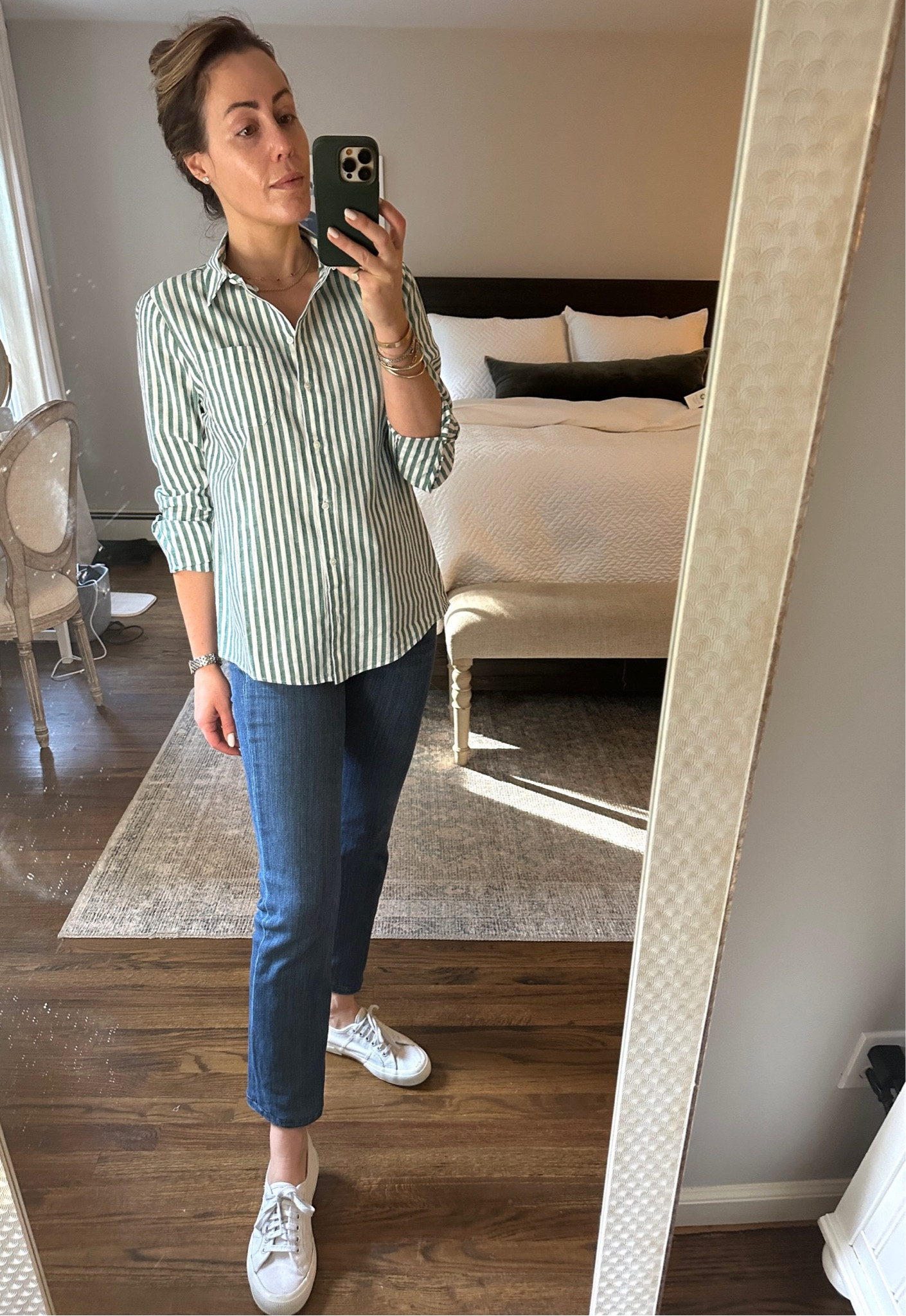 Easy OOTD for this lovely day❤️

Buttondown top | jeans | sneakers 

#LTKstyletip #LTKSeasonal #LTKworkwear