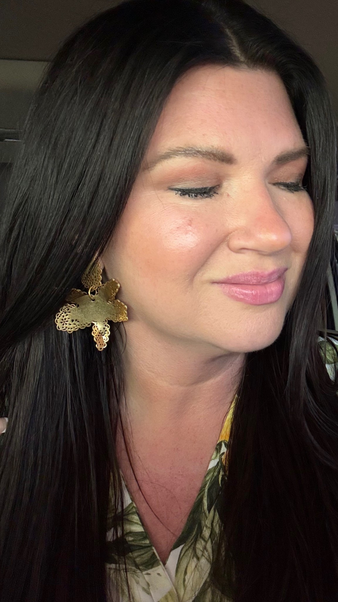 Gold lace earrings and my Sephora repeats 

#LTKBeauty #LTKOver40 #LTKSaleAlert