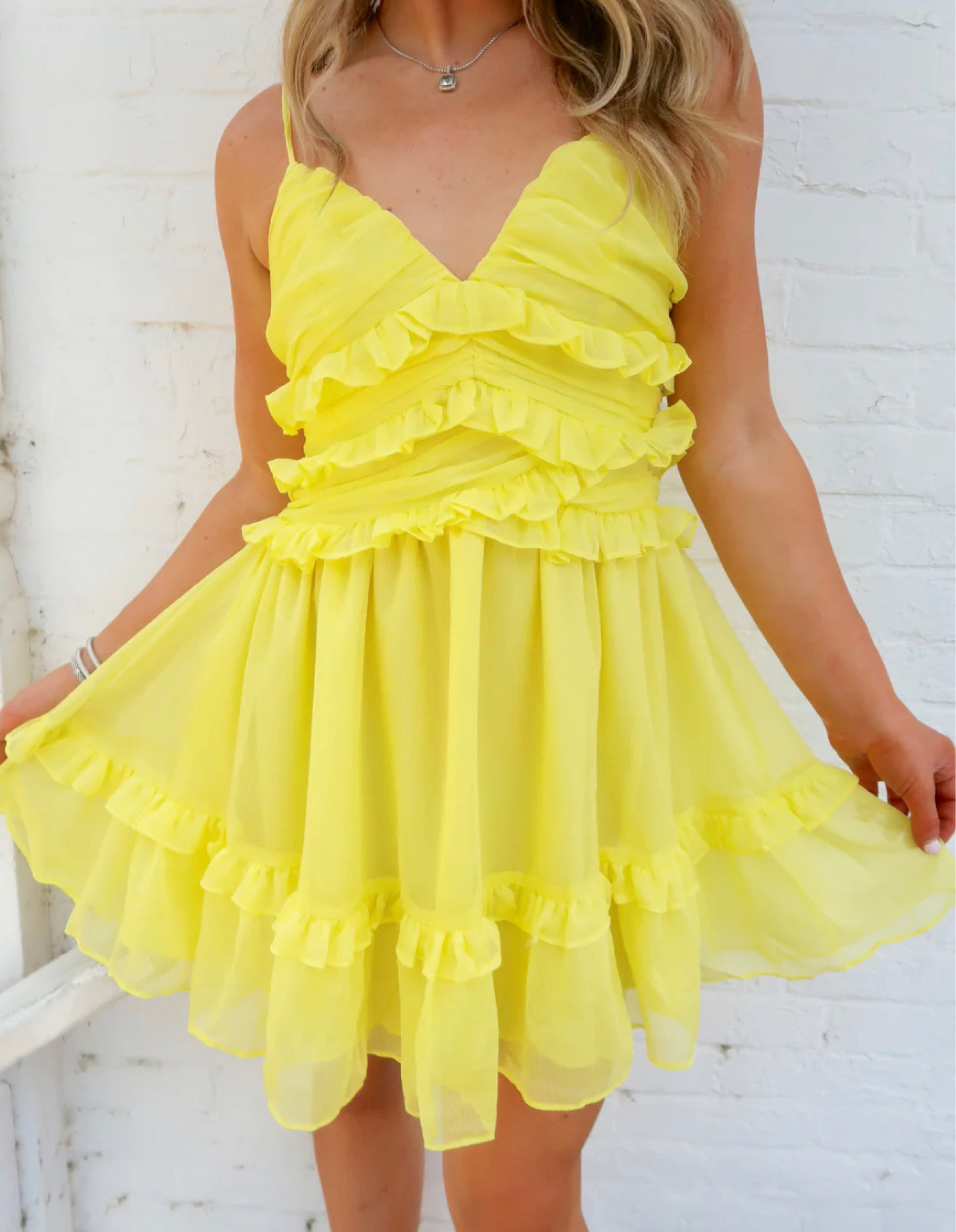 the cutest summer dress!! use DPF15 for $$ off!!


#LTKunder100 #LTKSeasonal #LTKstyletip