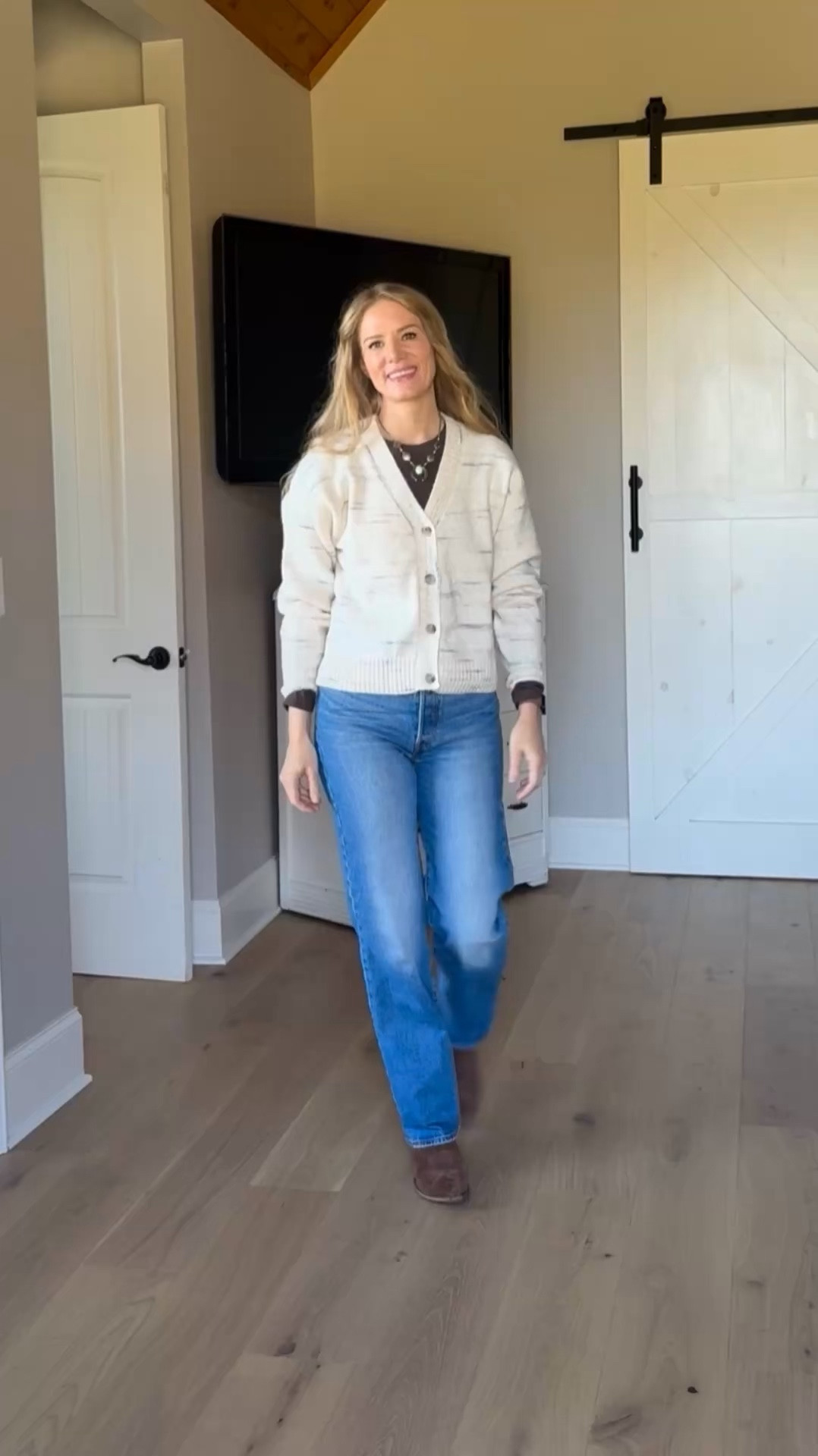 Cardigan sweater outfit

Size reference 5’ 9” 140 lbs


Cropped button cardigan - small tall

Ribbed long sleeve tee - small

High rise jeans - 27 x 32



Western style outfit. Western boots. Cowboy boots. Pendleton sweater. Thanksgiving outfit. Jeans outfits. Boots and jeans outfits. 

#LTKSaleAlert #LTKWatchNow #LTKFindsUnder50