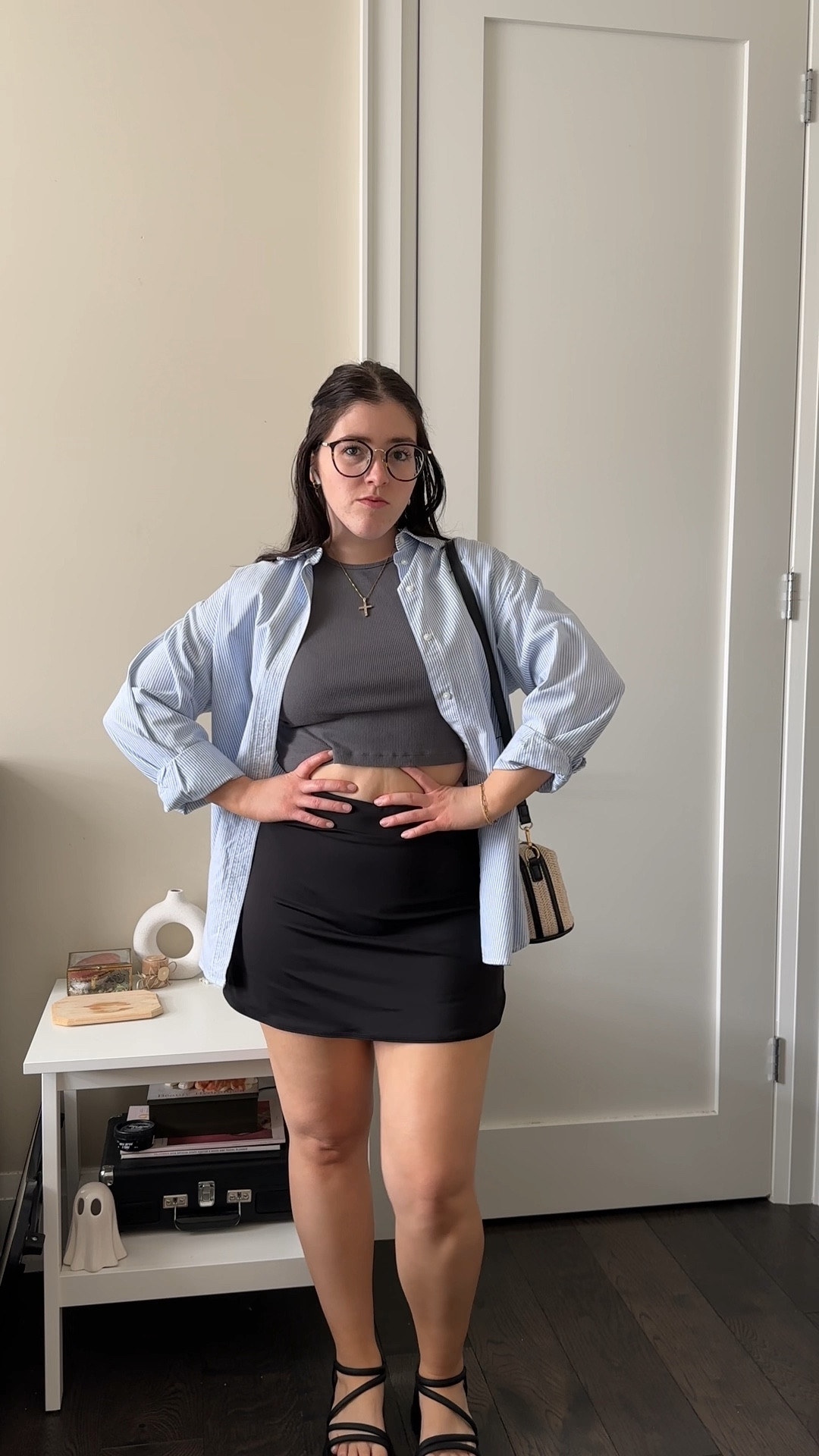 outfit of the day 🌸 


love the combo of mini skirts & button down shirts for spring 


Button down skirt, mini skirt, black skort, black mini skirt, black chunky sandals, straw bag, summer purse, summer outfit, spring outfit 

#LTKsummer #LTKspring #LTKstyletip