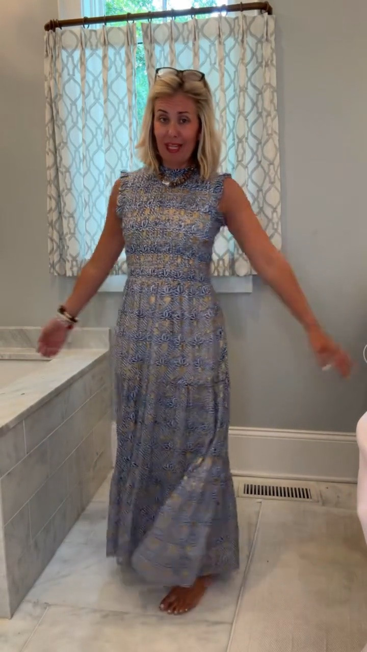 Girls….before I make a splurge purchase, I always make sure I can wear it ALL the ways. Dress it up, dress it down, & even travel in it. I’m wearing xs. 

* Code Catherine20 at Allie + Bess
*Code MIXANDMATCH at Erin McDermott 

#LTKootd #LTKWedding #LTKSeasonal