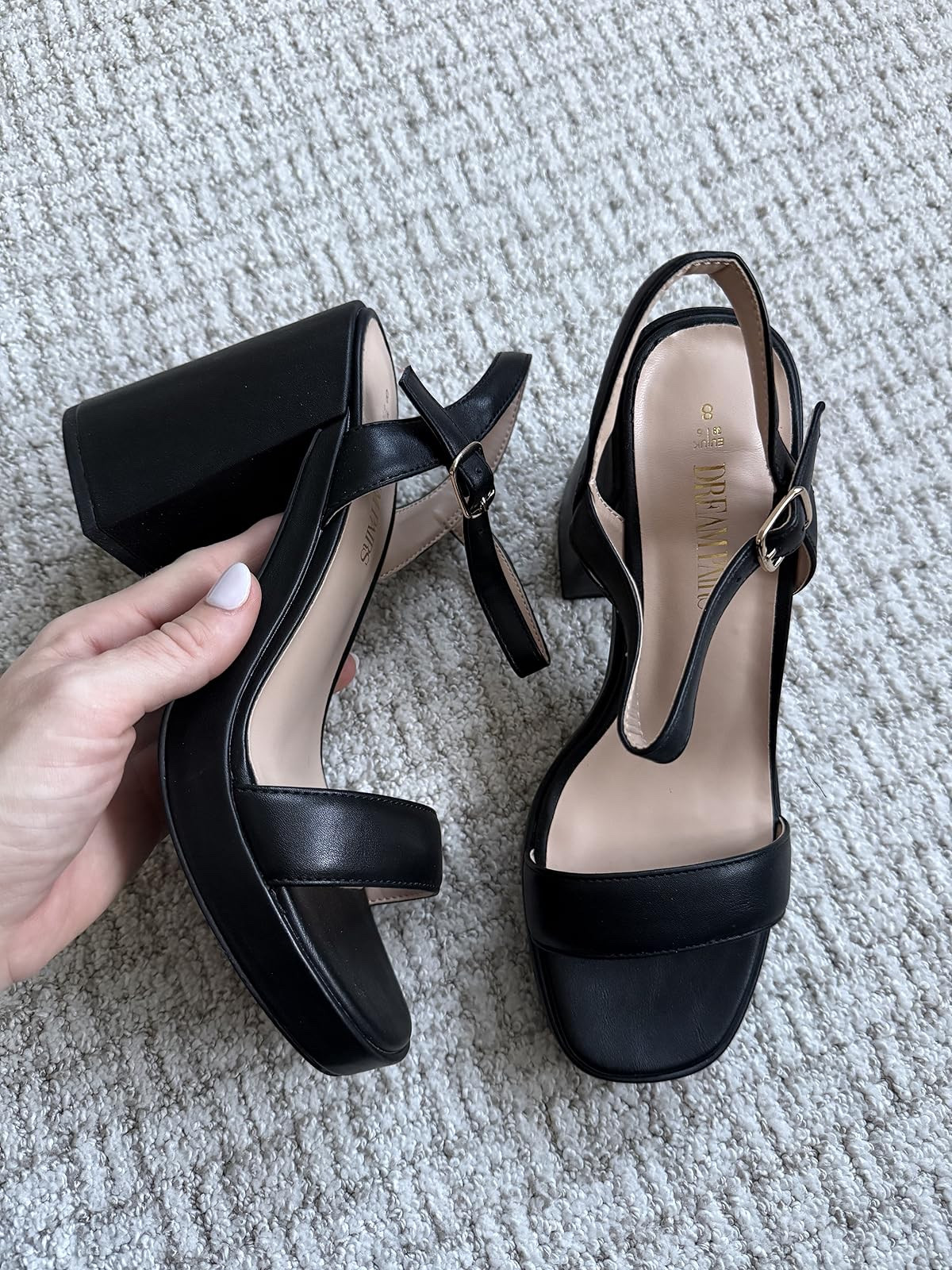 Black heels

Spring shoes

sandals  footwear  shoes  summer shoes

#LTKootd #LTKgrwm #LTKmomlife