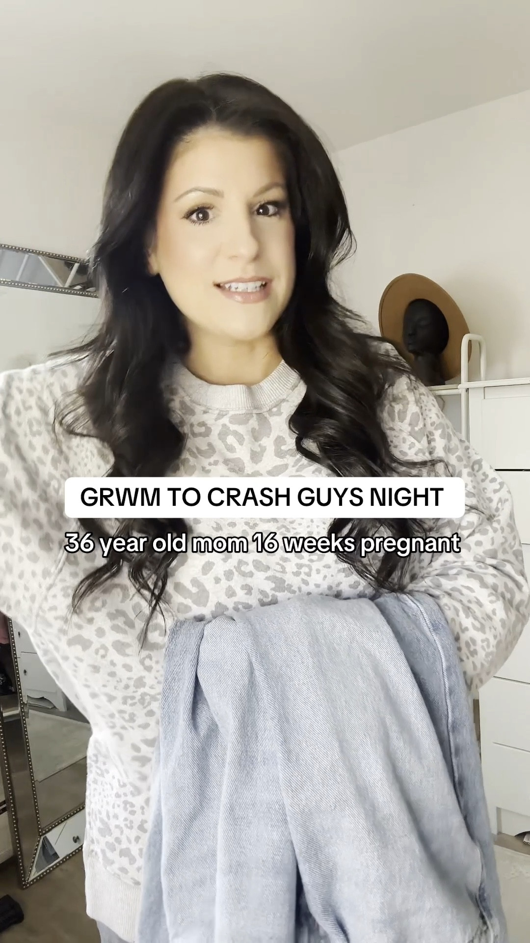 Get ready with me for a night out at 16 weeks pregnant (idk why there’s a weird filter on this video and idk how to get rid of it!) 