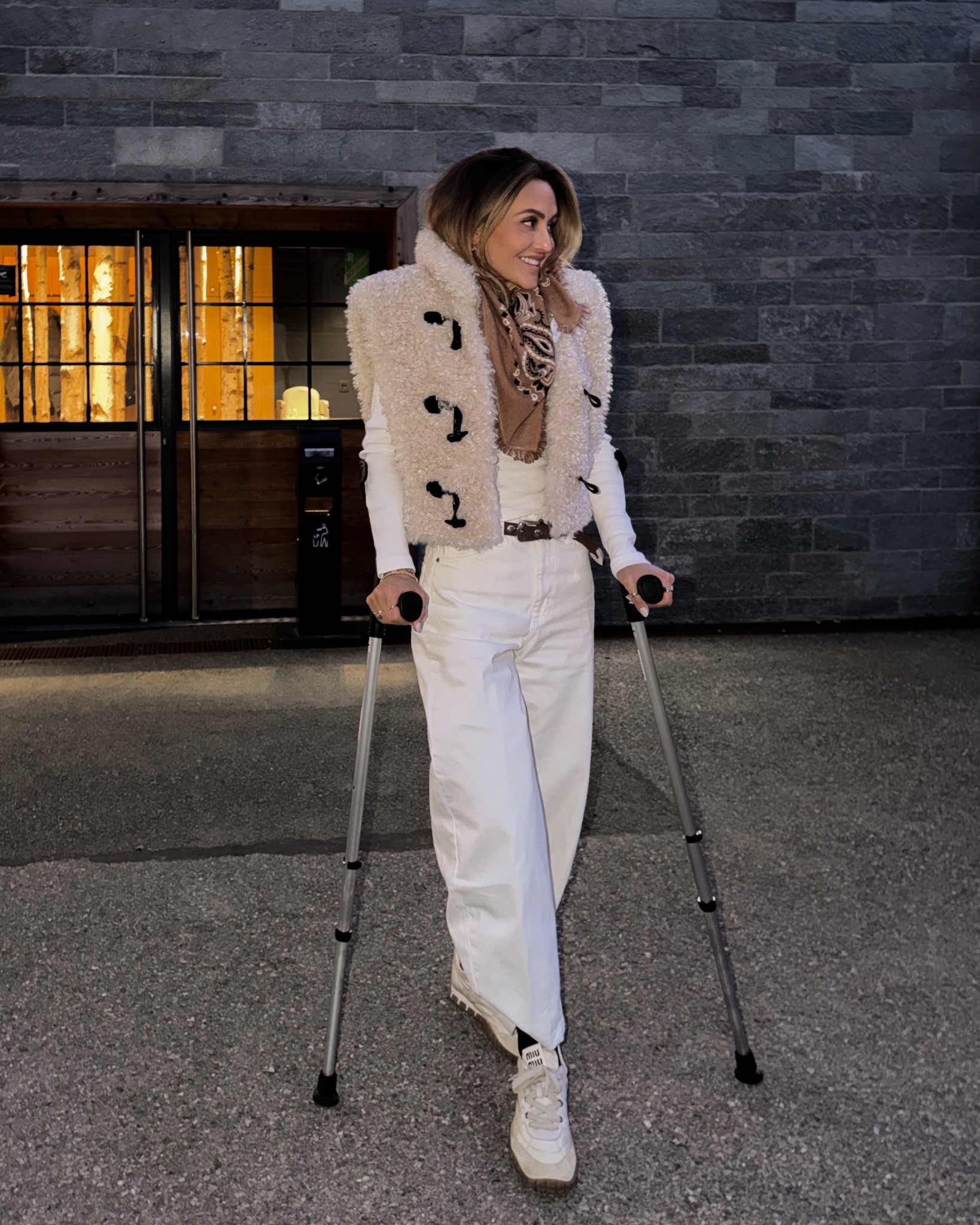 Dinner fit in our hotel 🤎 my fave pieces
I brought to Chamonix!  Comment SHOP and ill send you links! 


#LTKgrwm #LTKootd #LTKOver40