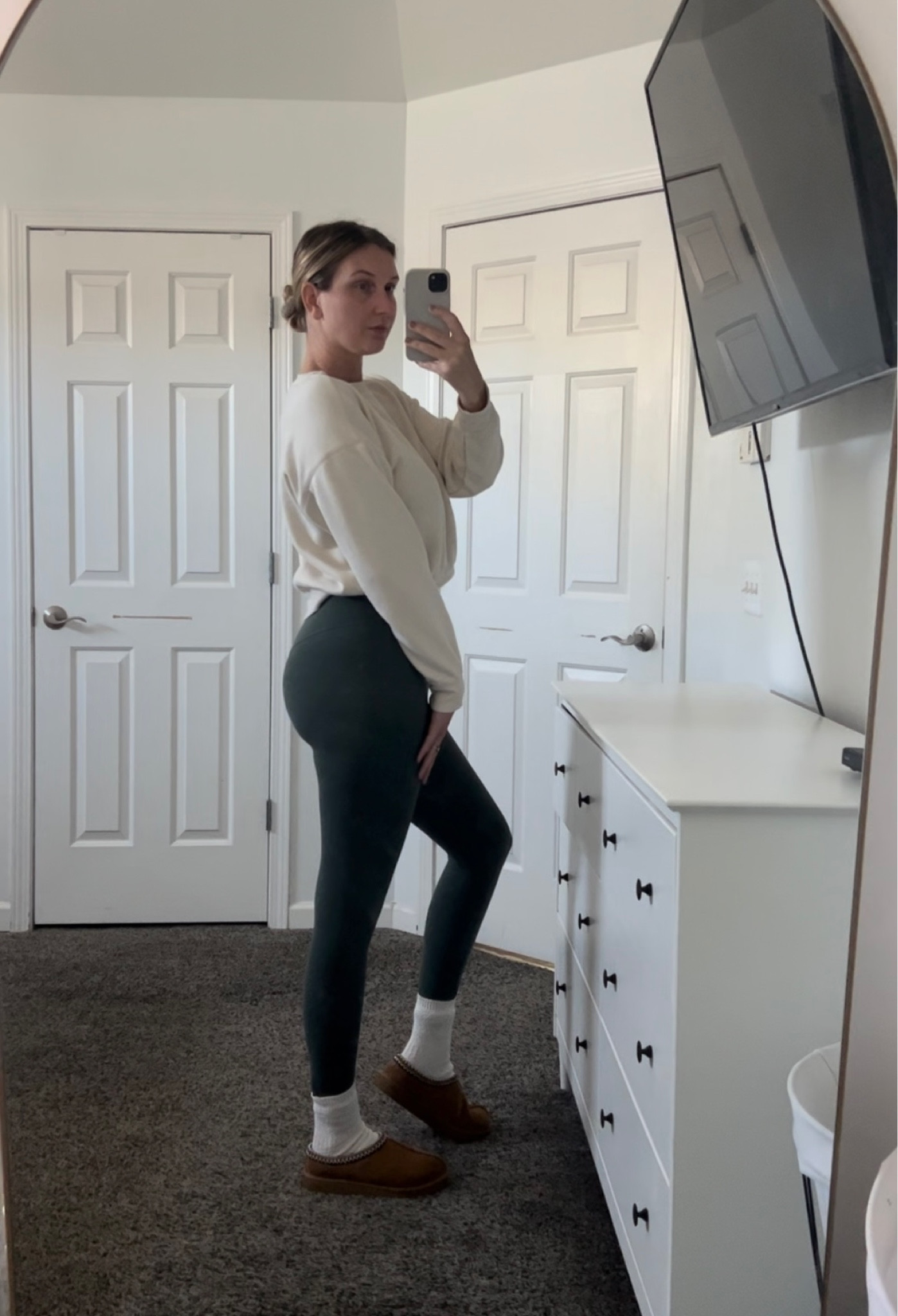 A basic comfy outfit for Christmas 🎄