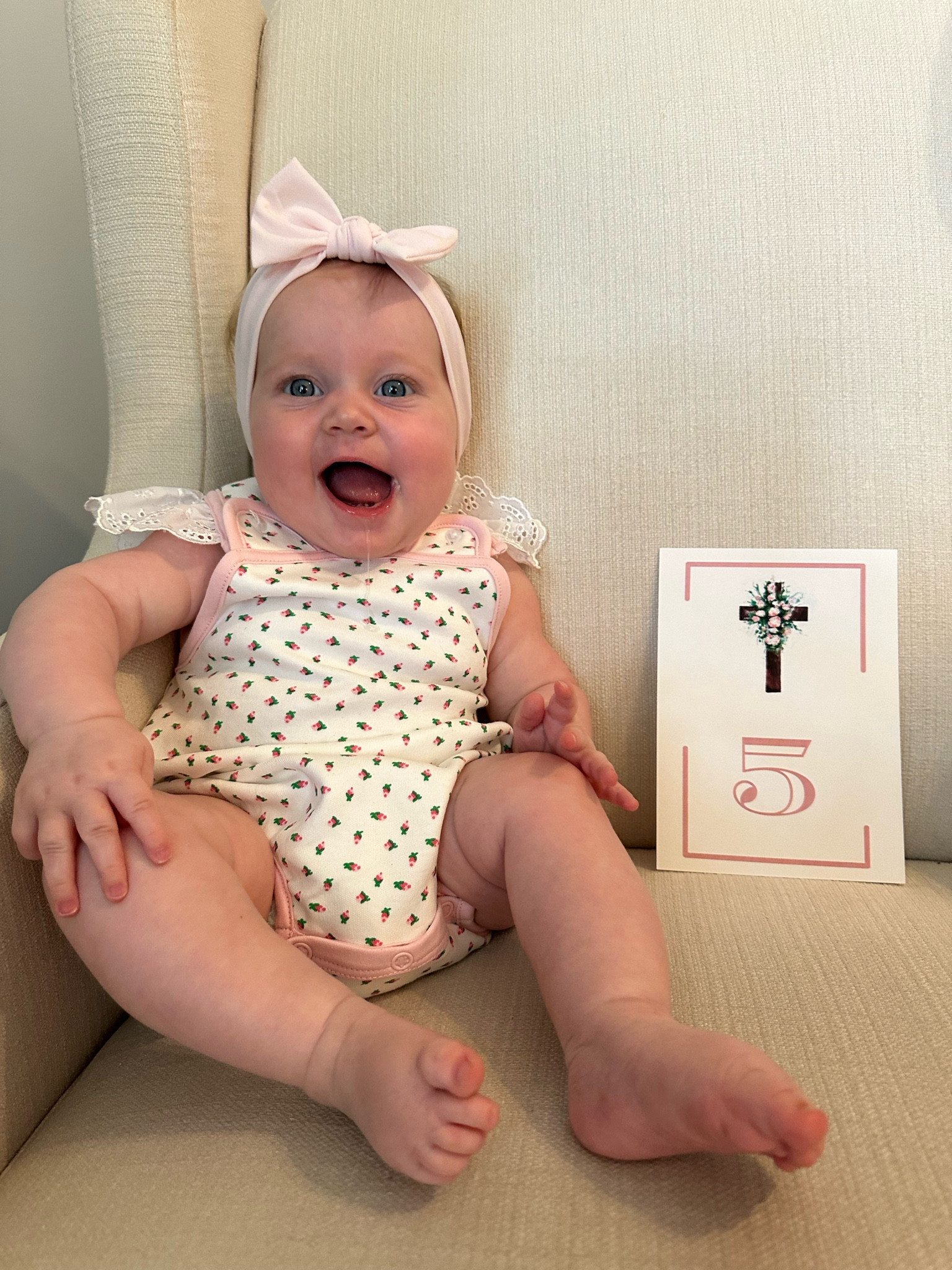 5 month old developmental toys 😍

#LTKFamily #LTKBaby #LTKKids