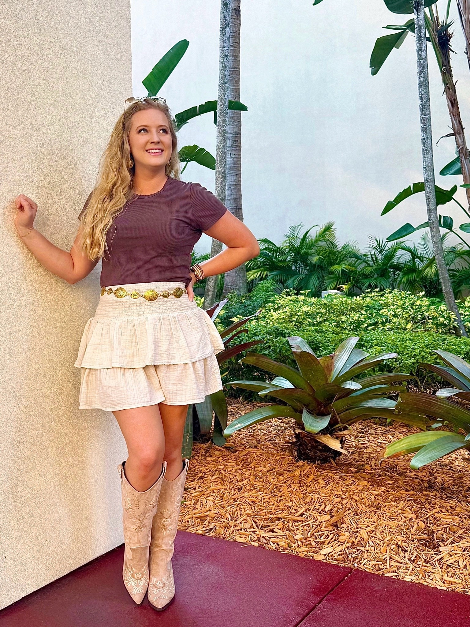 If there’s one thing I’ll never say no to, it’s a cute country concert outfit 🤎 Boots, ruffles, and vintage-inspired accessories are always a yes. Everything is linked!

#LTKStyle #LTKFashion #CountryConcertOutfit #WesternStyle #CowgirlStyle #ConcertStyle #CowboyBoots #CountryFashion #SummerStyle #OutfitInspiration #NeutralStyle #OOTD #FestivalFashion #ConcertSeason #ShopMyLook

#LTKgrwm #LTKootd #LTKSeasonal