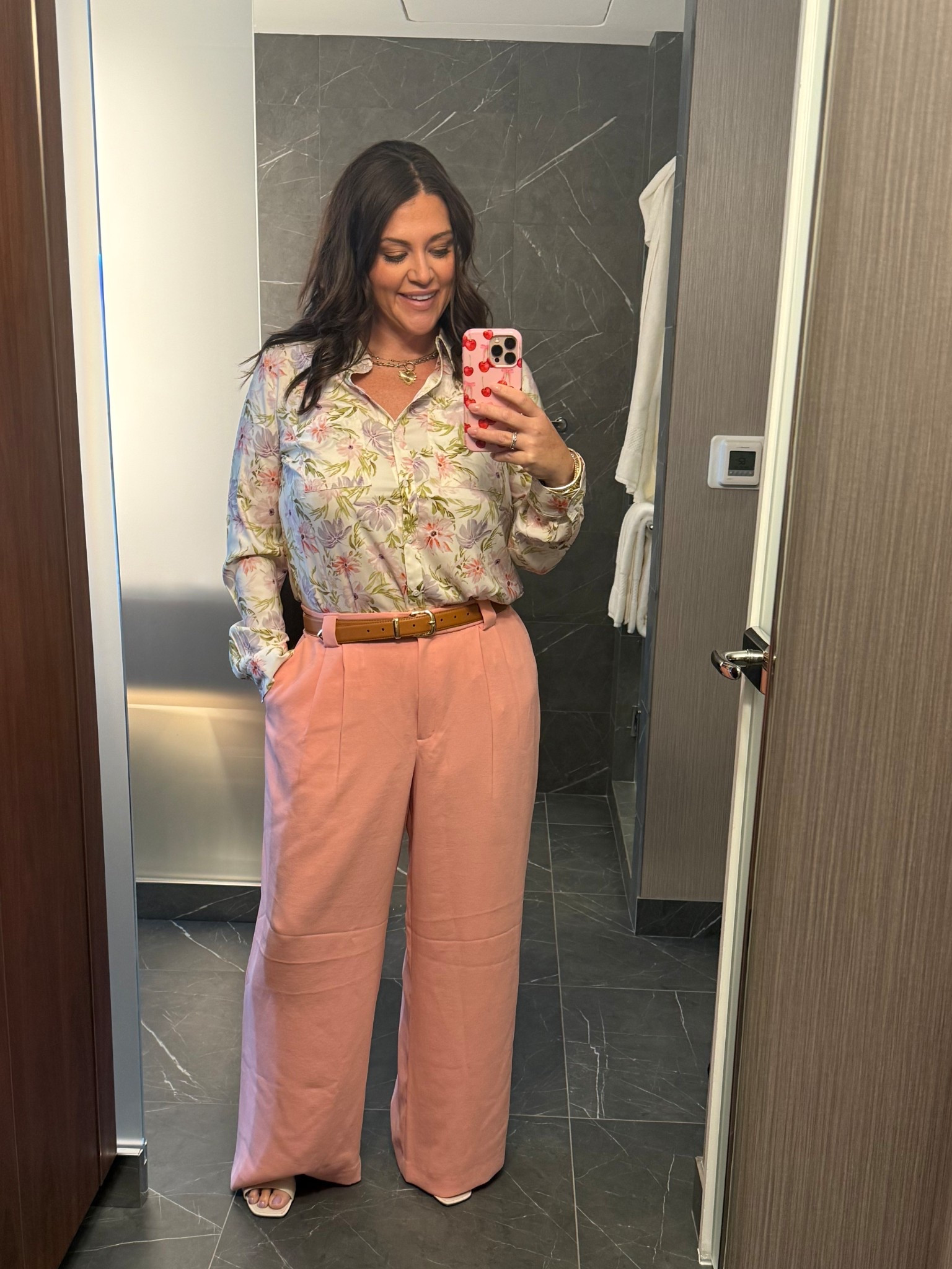 Whole fit is from express… and on sale for under $55 for both! 

#express #workfit #pinkpants #floral #floraltop #womensbuttondown #schutz 

#LTKMidsize #LTKOver40 #LTKWorkwear